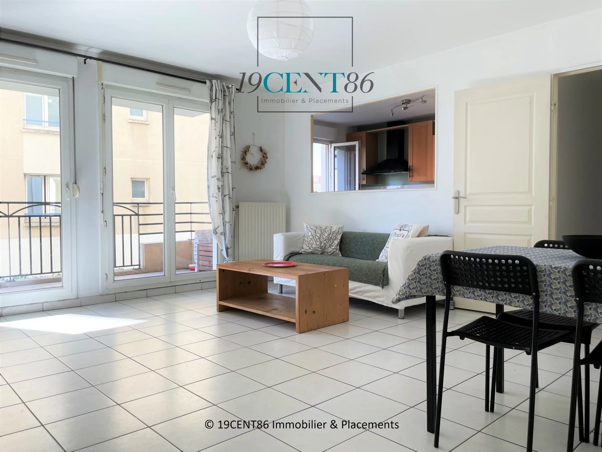 Agence immobilière de 