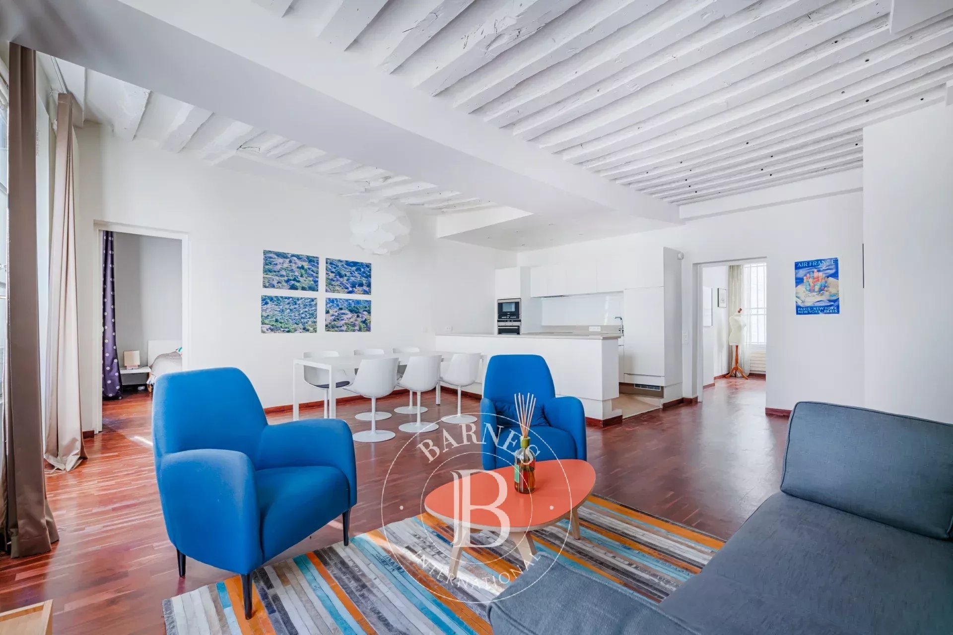 Daire Paris 3ème - picture 5