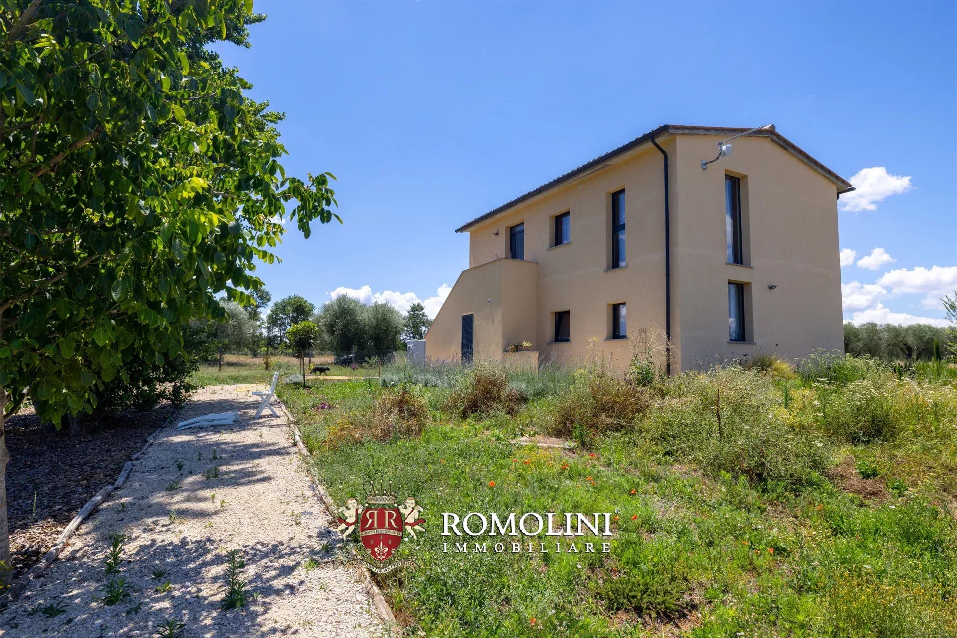 27 Bedroom Villa/Townhouse's Image 61