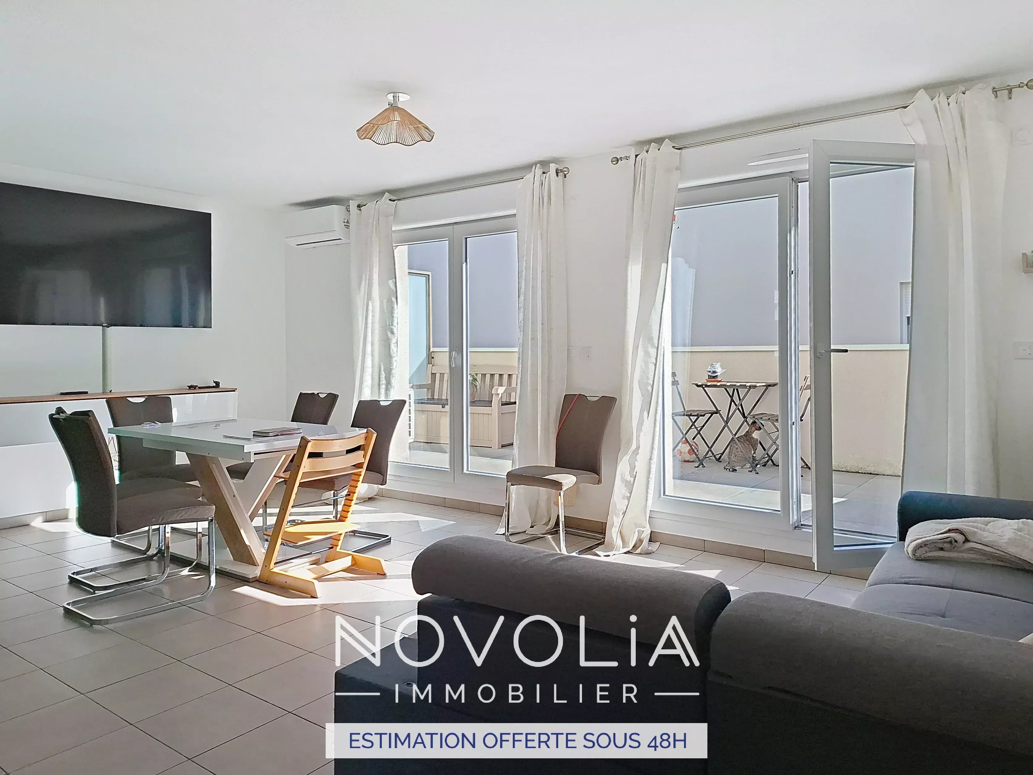 Achat Appartement Surface de 87.53 m�/ Total carrez : 87.53 m�, 4 pi�ces, V�nissieux (69200)