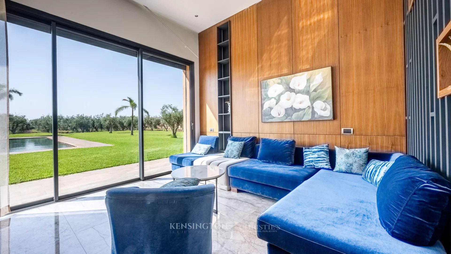 6 Bedroom Villa/Townhouse's Image 3