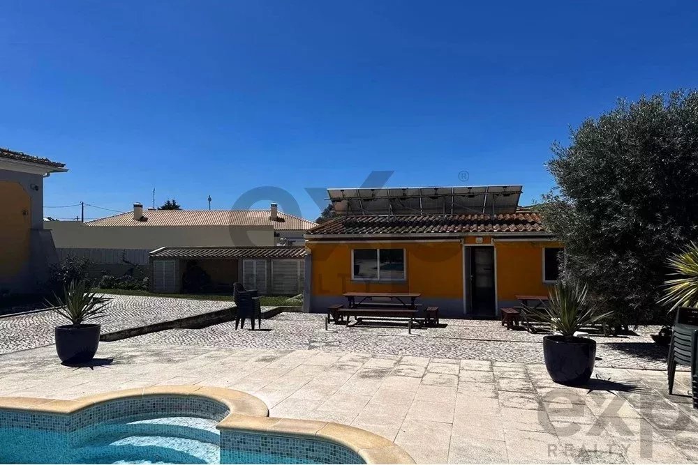 Live in Harmony with Nature - 4+2 Bedroom Detached House with Pool in Pinhal Novo 85948447 image 4