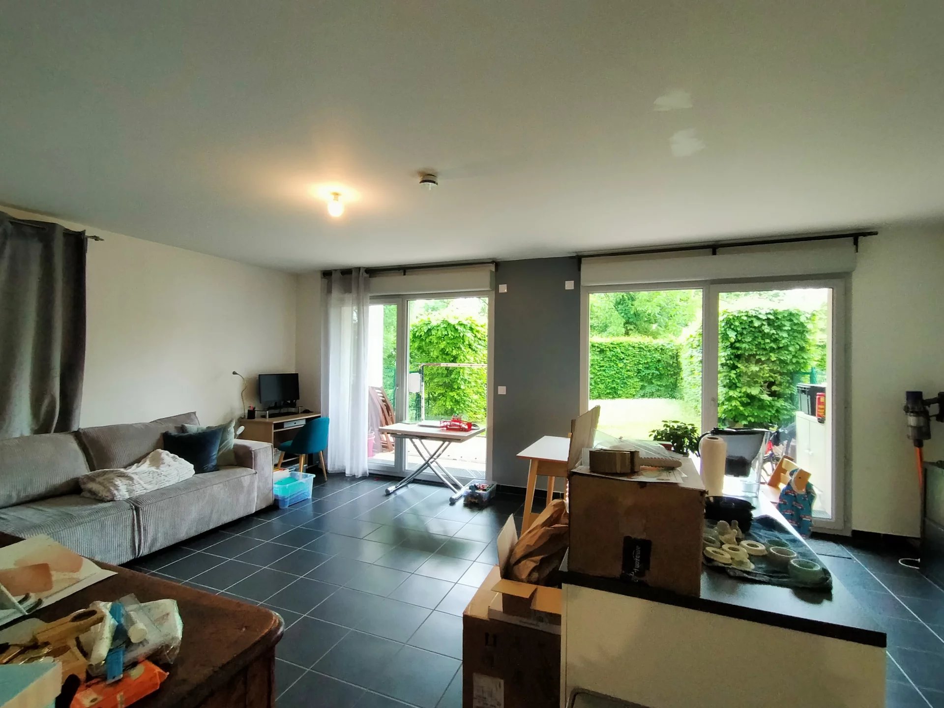 482322 Location Albigny-sur-Saône