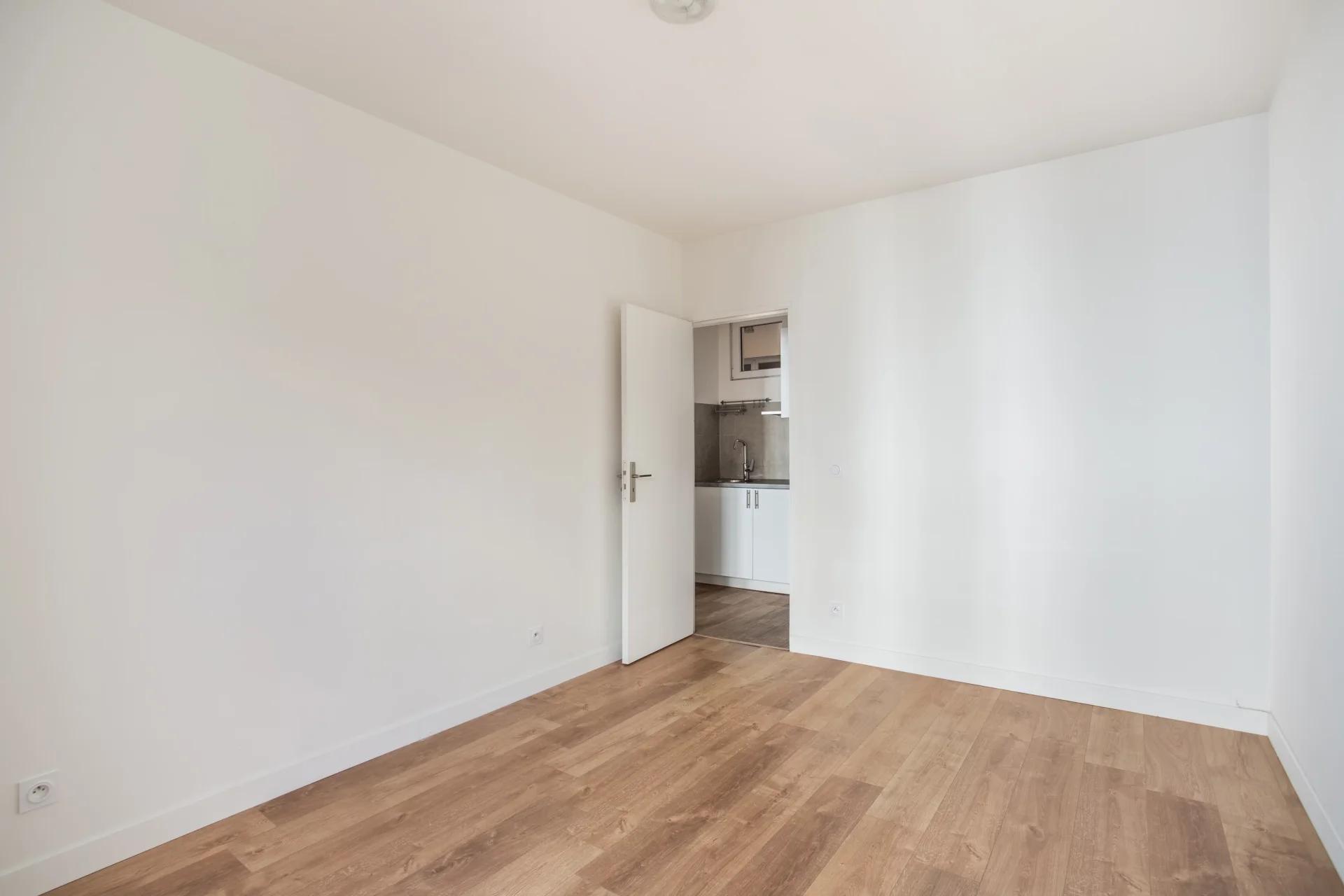 Paris 17e - RUE DE TOCQUEVILLE