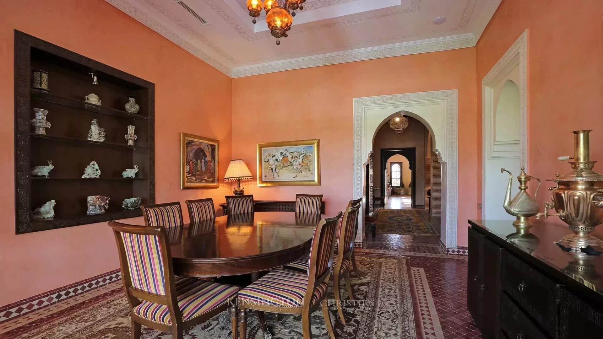 4 Bedroom Villa/Townhouse's Image 11