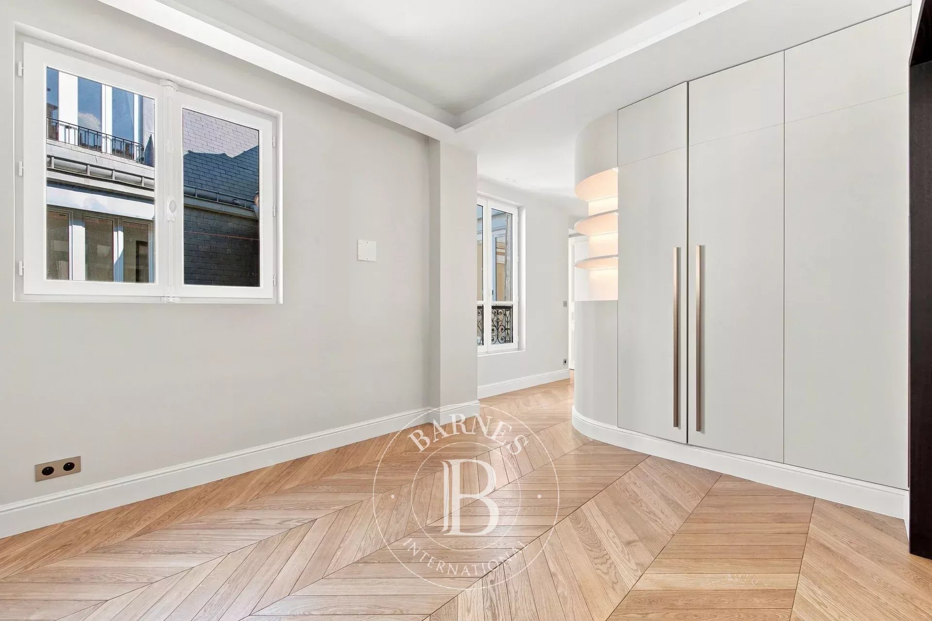 Paris  - Apartment 3 Bedrooms - picture 17