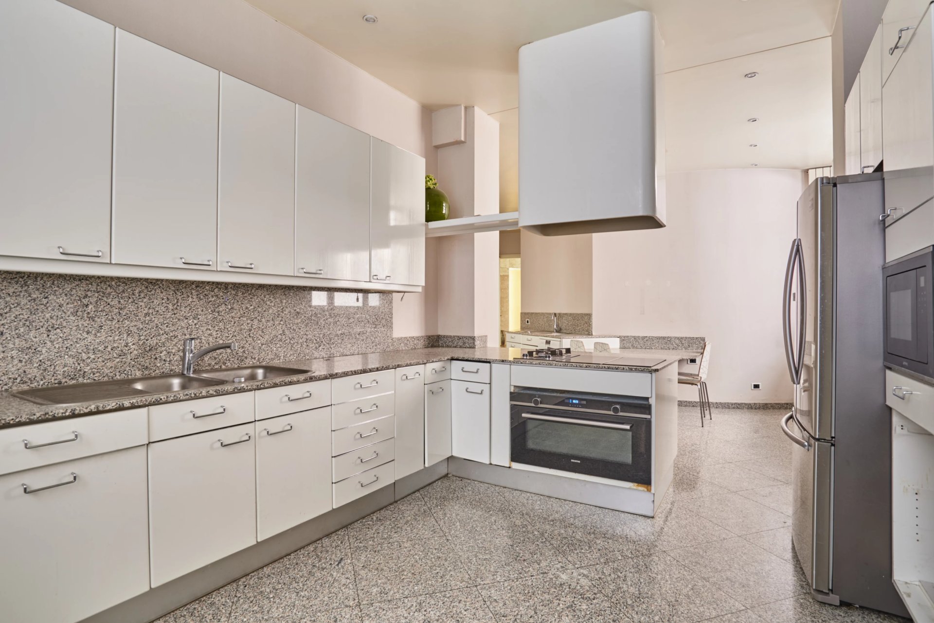4 Bedroom Apartment/Flat's Image 9