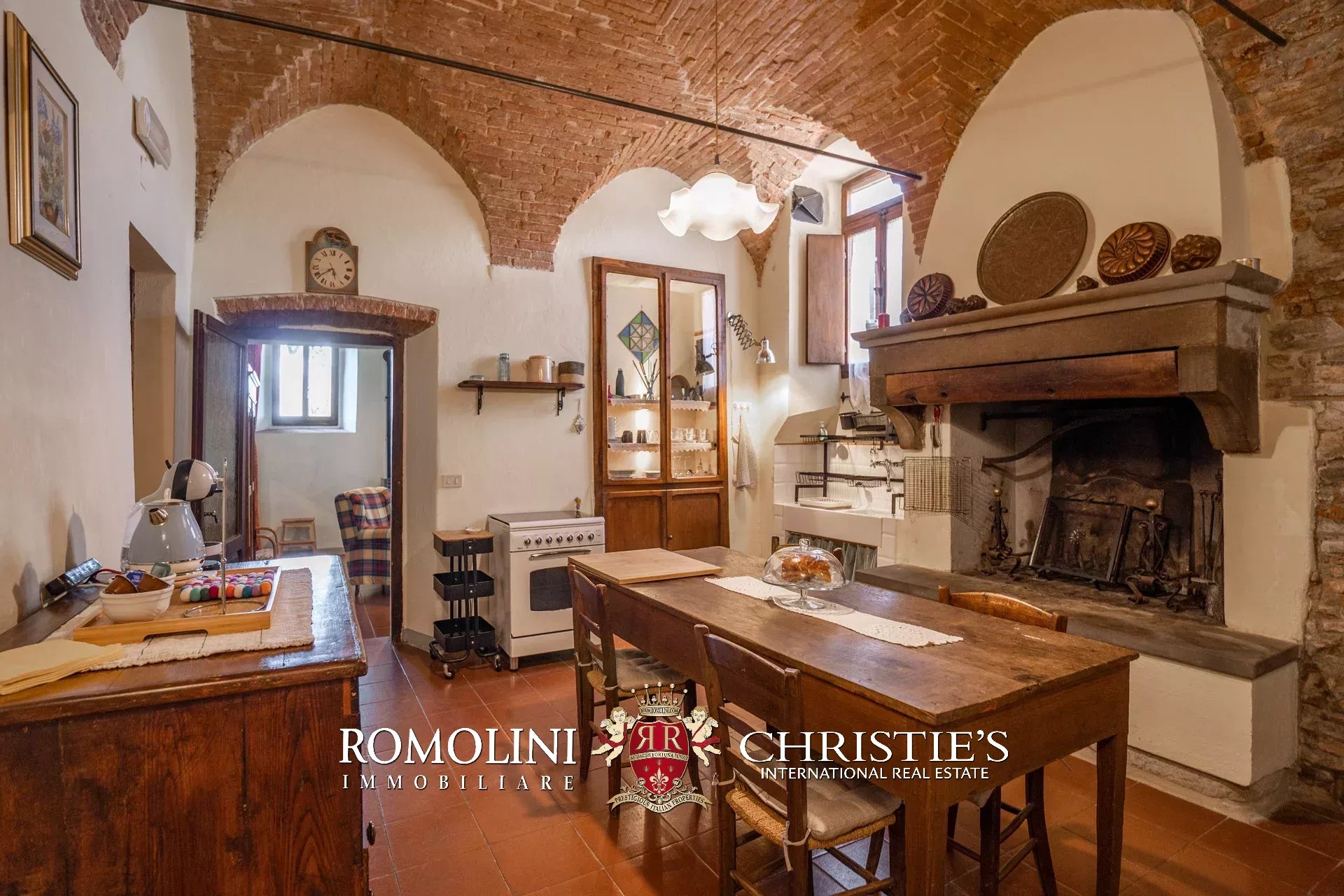 4 Bedroom Villa/Townhouse's Image 26