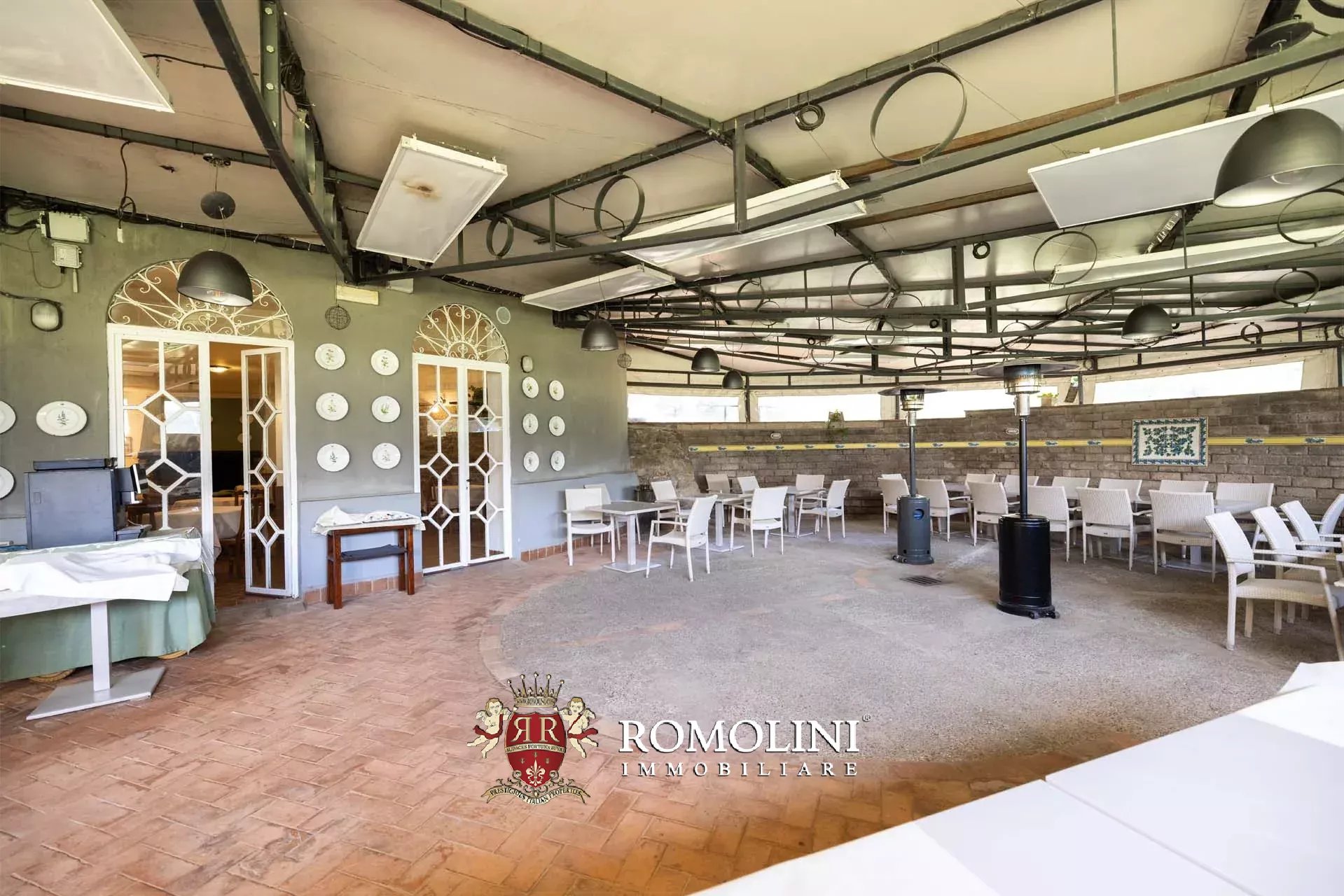 44 Bedroom Villa/Townhouse's Image 90
