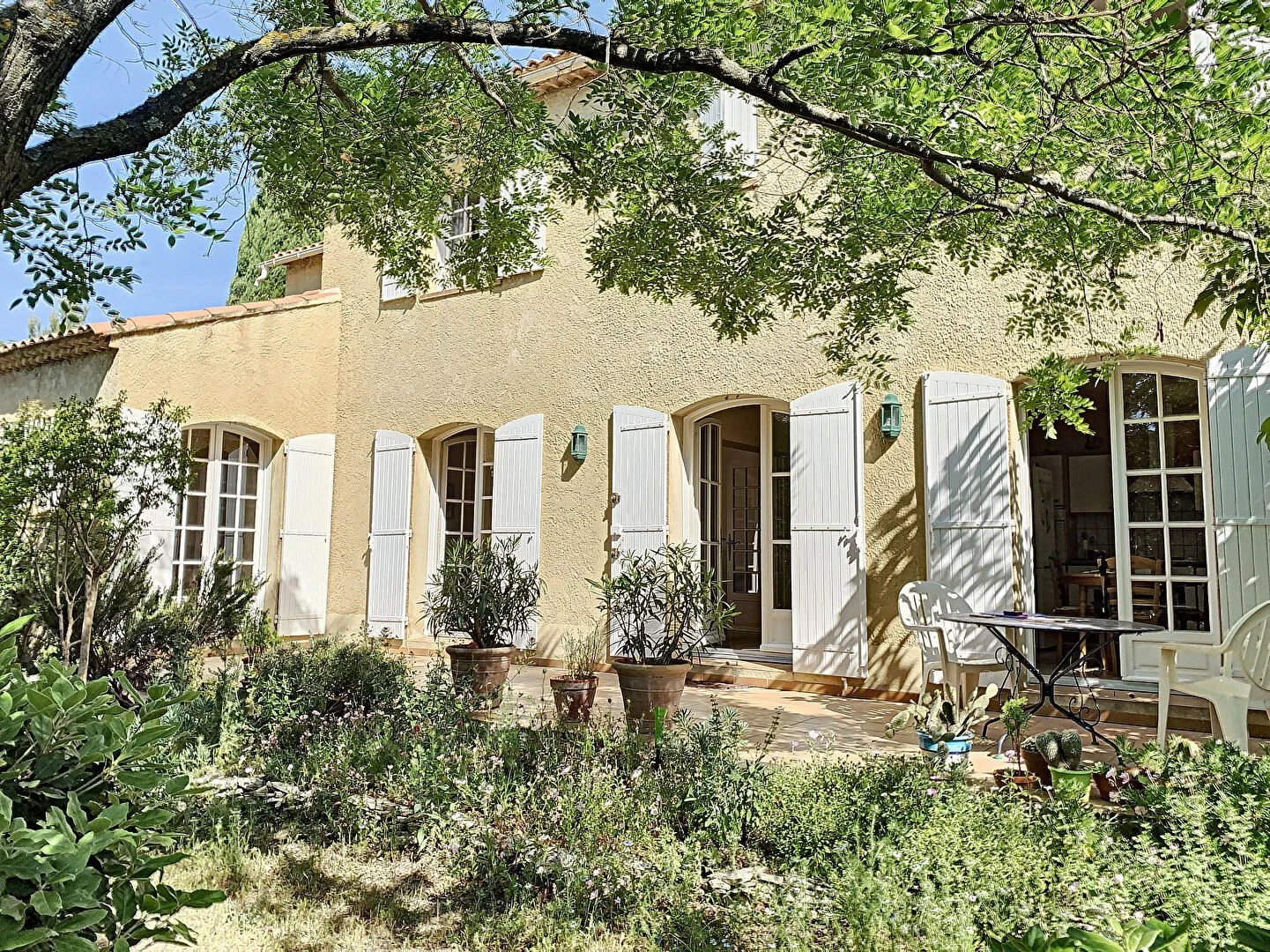 Villeneuve-lès-Avignon - Maison 7 pièces - Jardin - Garage