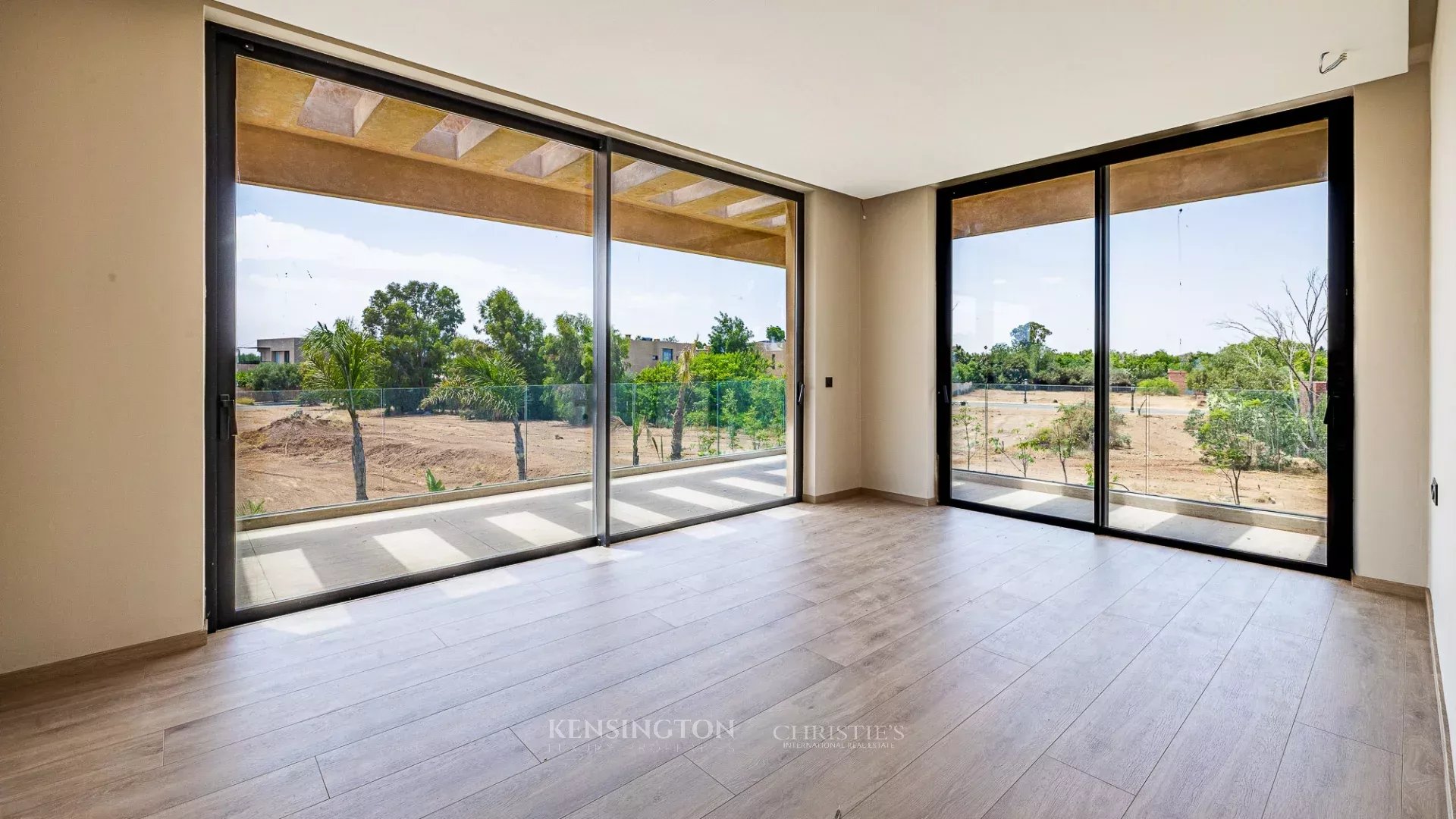 6 Bedroom Villa/Townhouse's Image 27