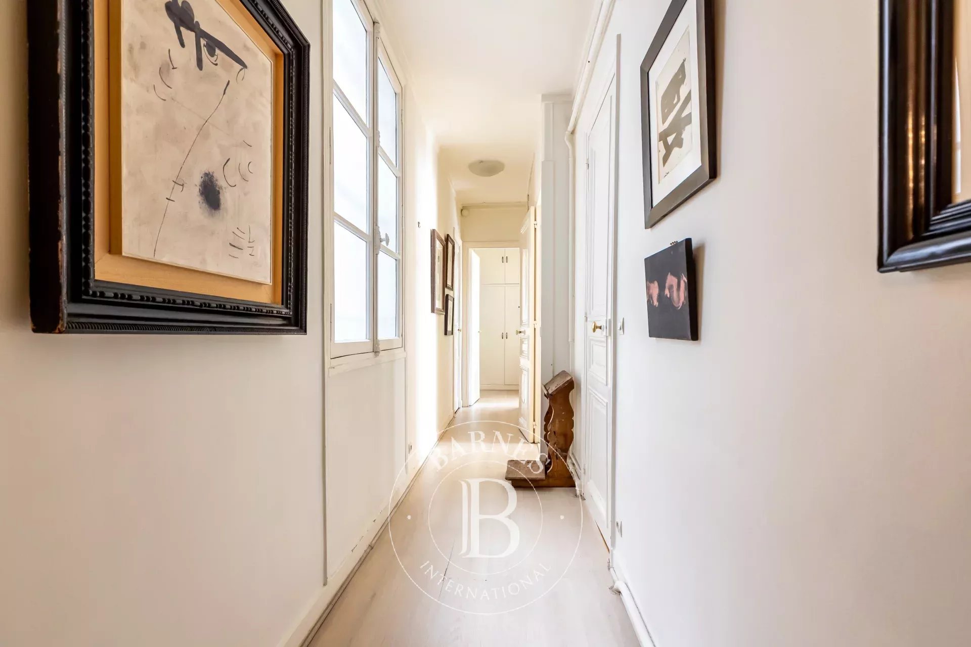 Daire Paris 8ème - picture 10