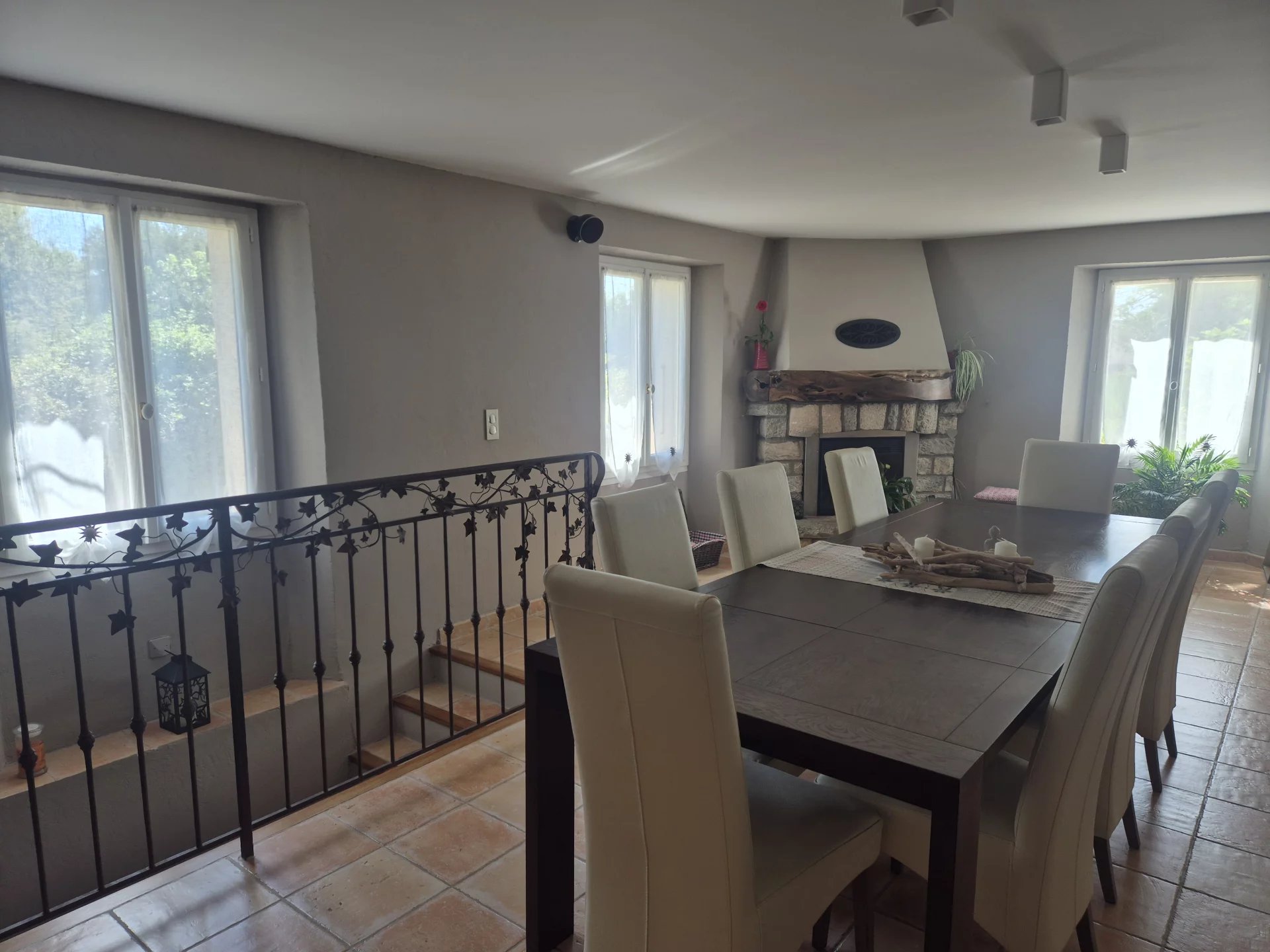 CHARMIONG NESTELD VILLA IN PICTURESQUE HAMLET
