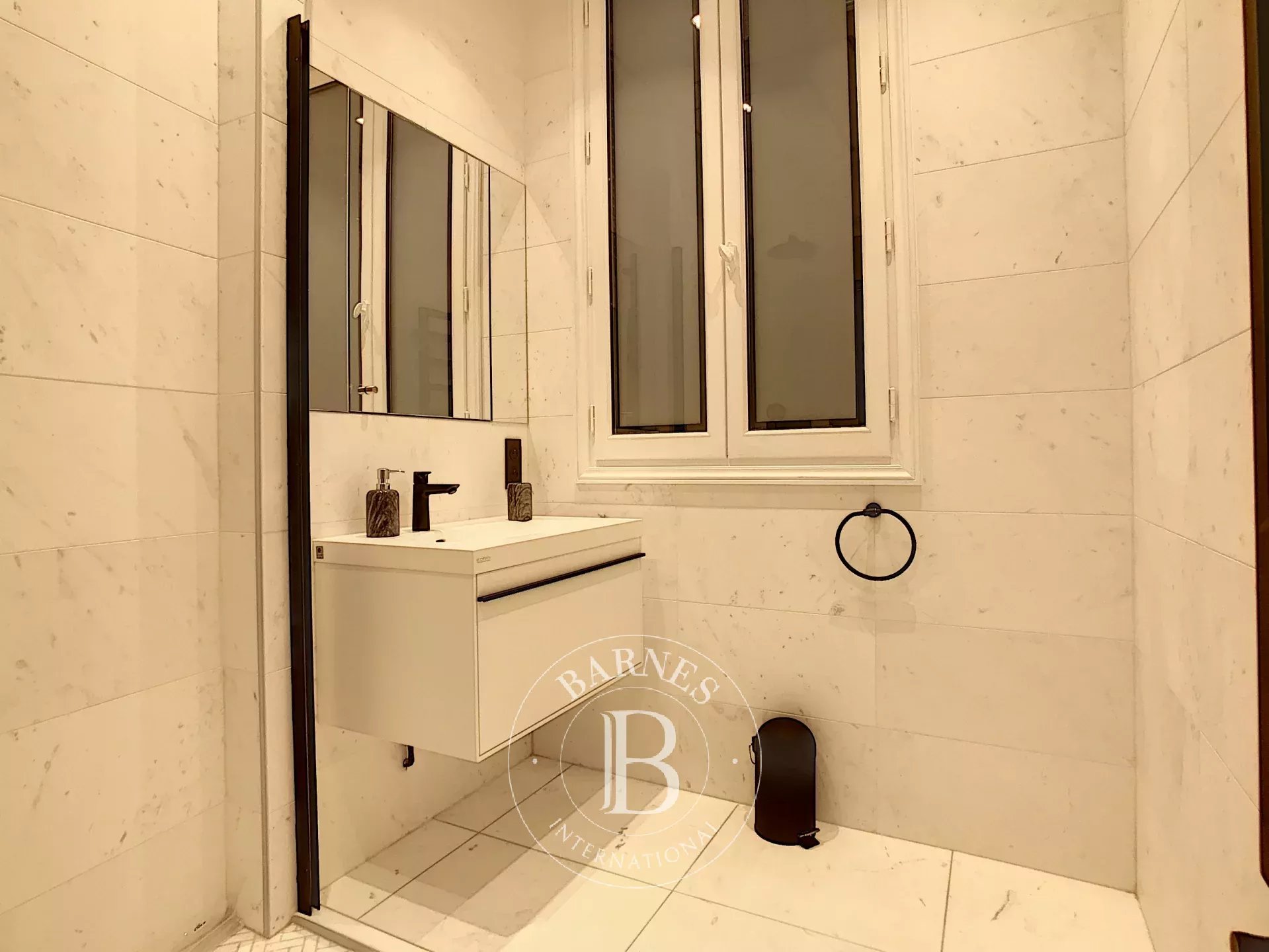 Daire Paris 9ème - picture 9