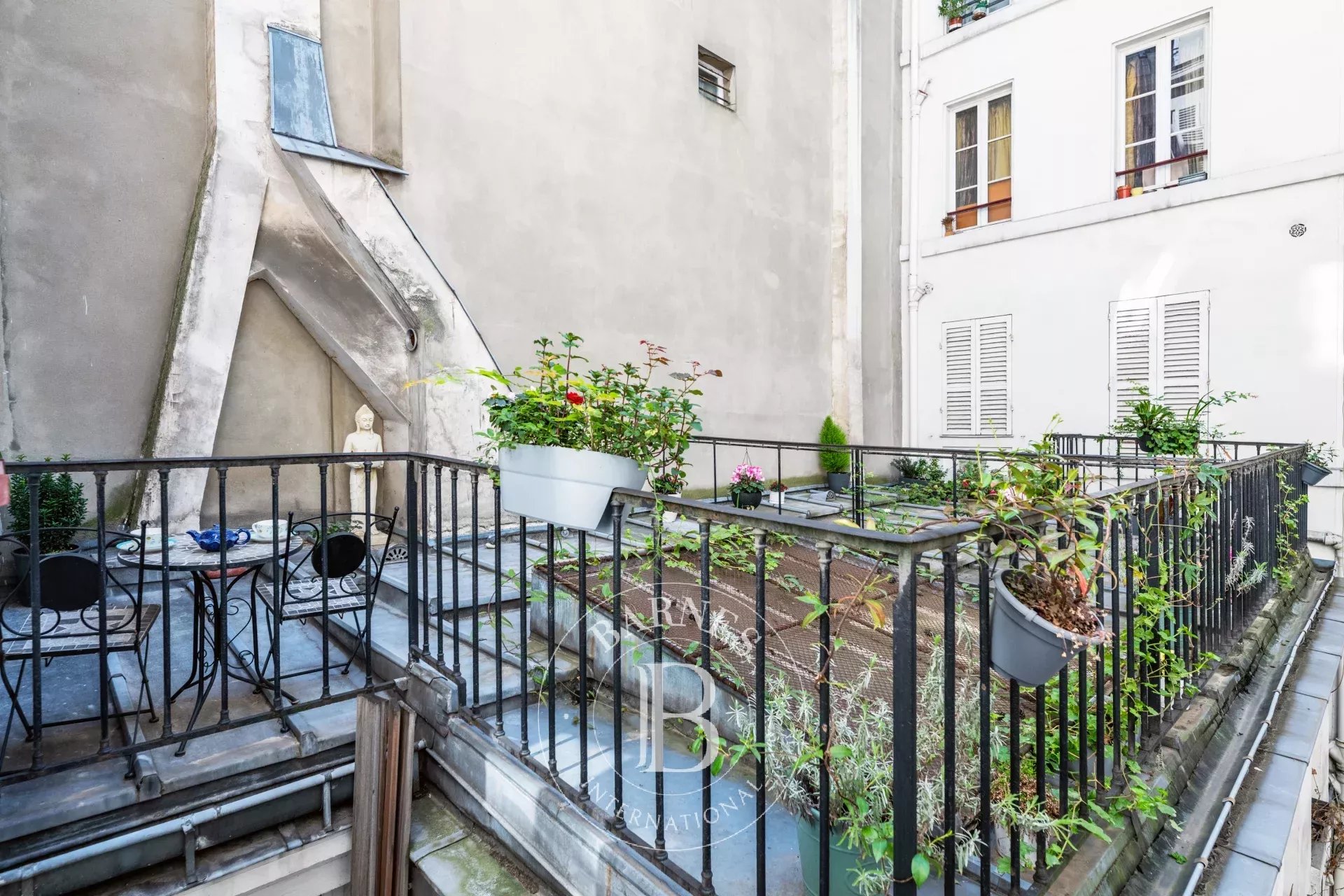 Daire Paris 3ème - picture 12