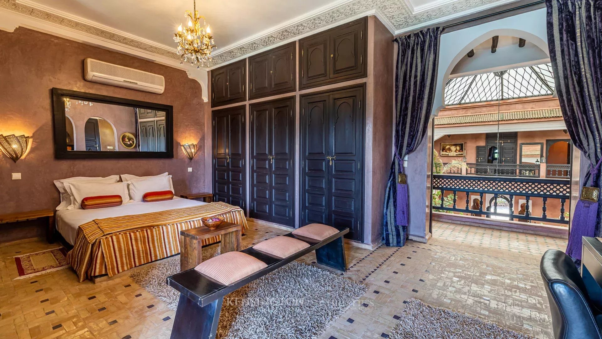 9 Bedroom Villa/Townhouse's Image 69