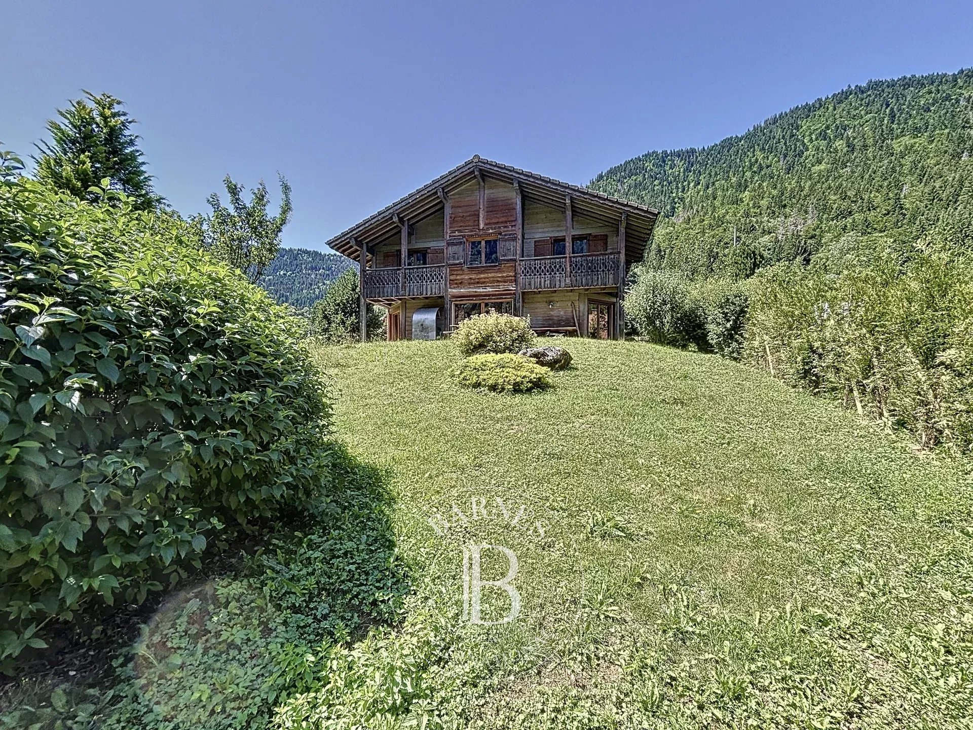 Photo of Essert-Romand – 4-Bedroom Chalet + Independent 1-Bedroom Apartment – Seasonal Rental