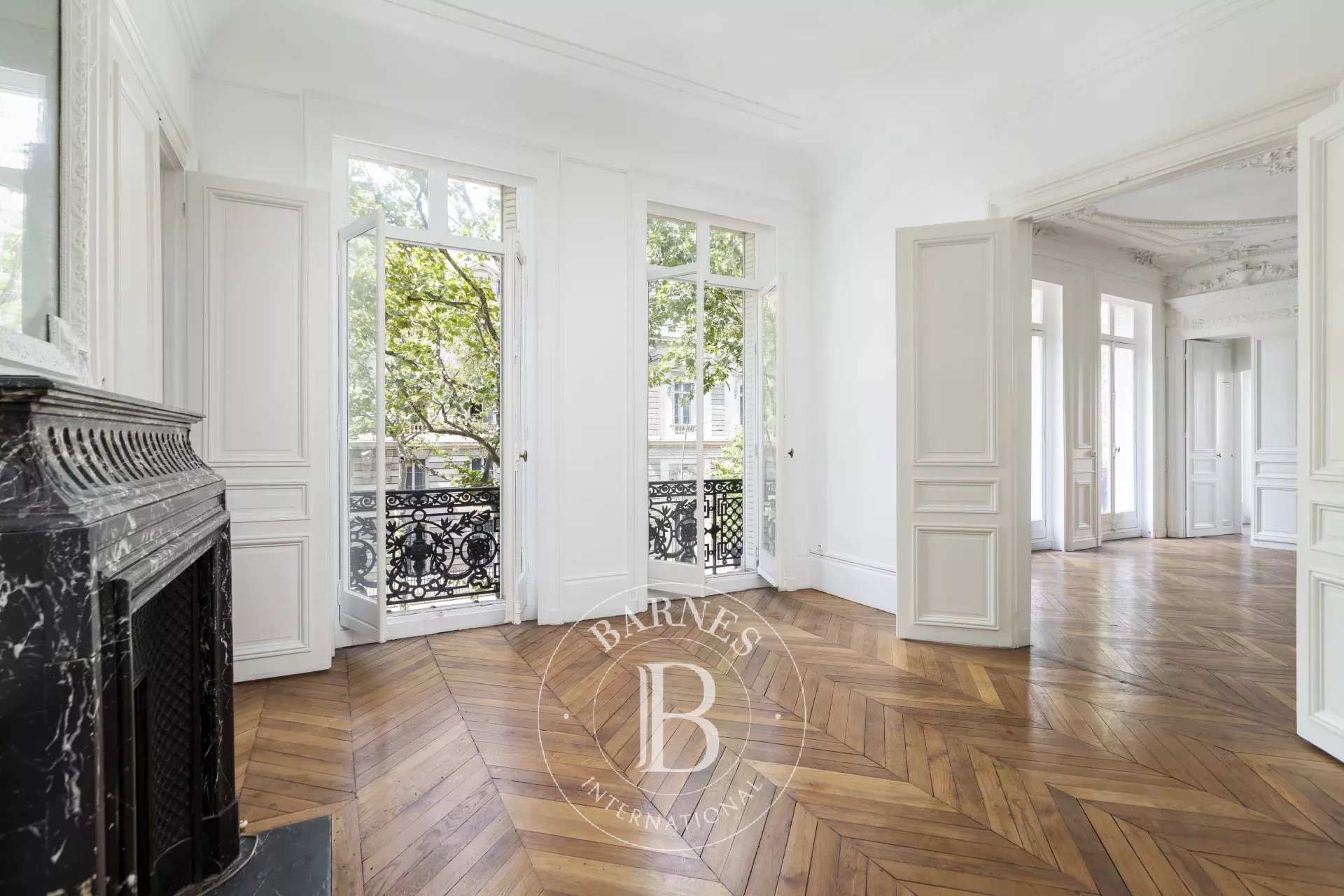 Daire Paris 7ème - picture 7