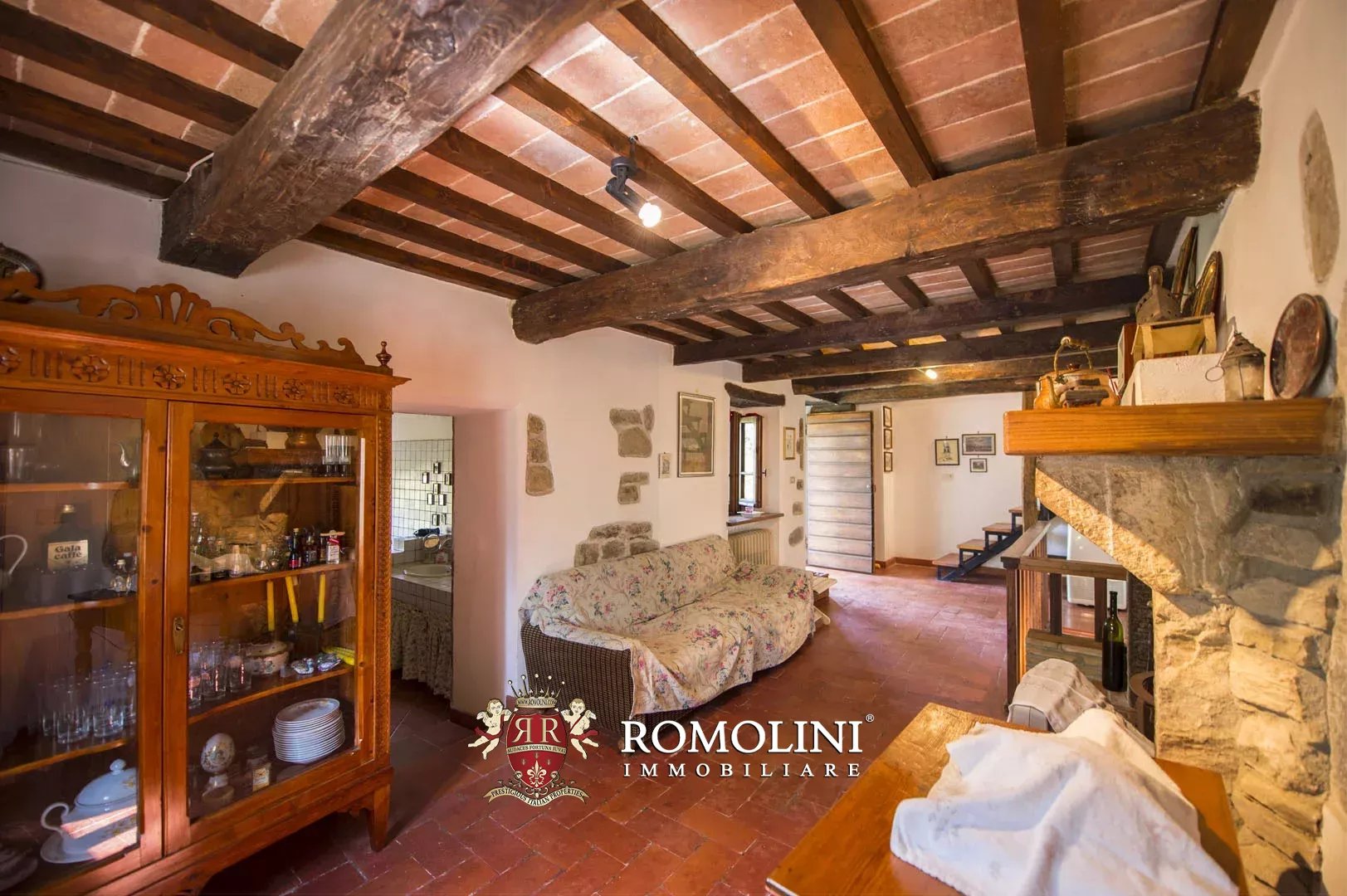 7 Bedroom Villa/Townhouse's Image 16