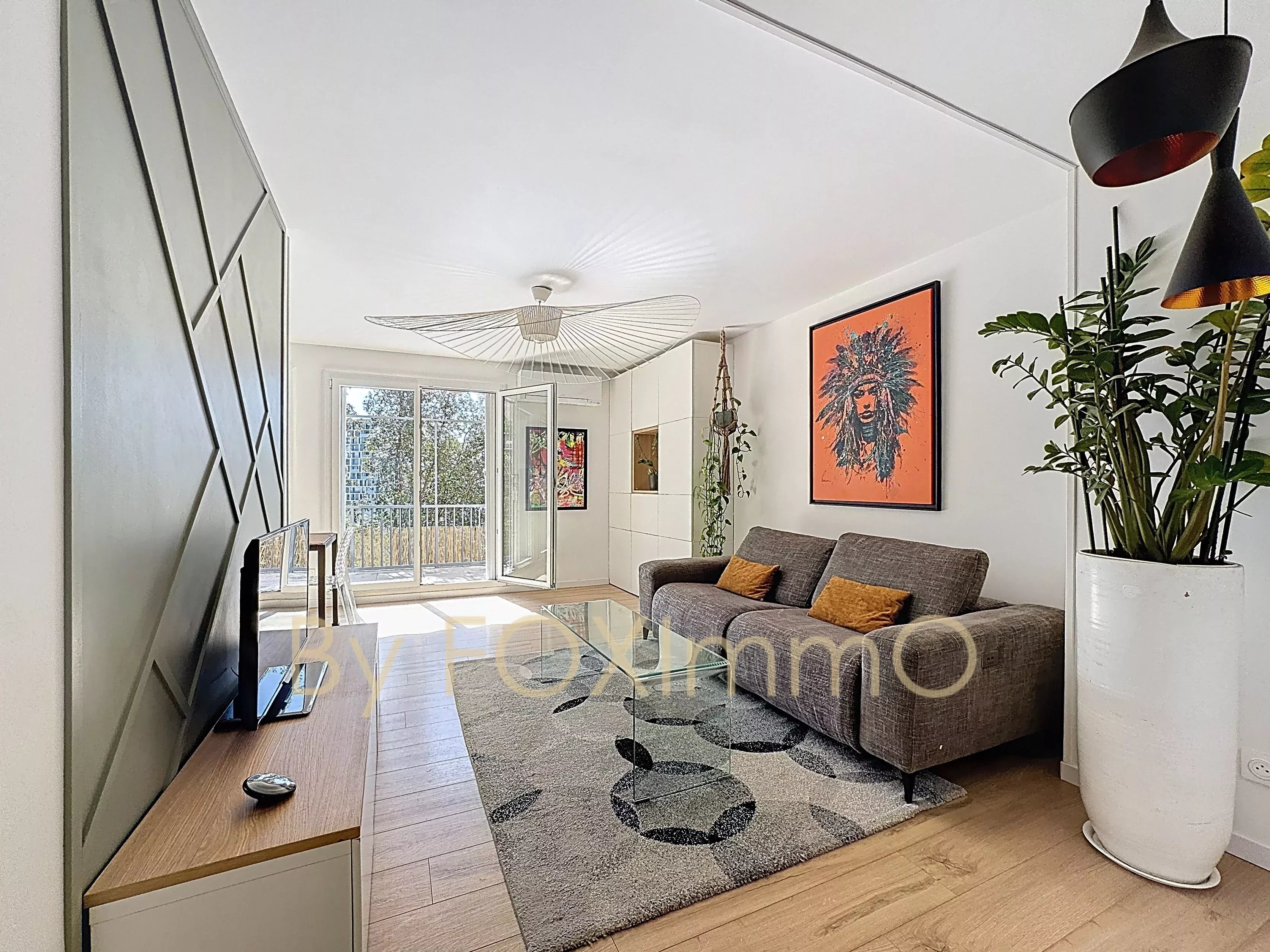 نادر نيس غرب – شقة من غرفتين في الطابق الأرضي مع حديقة، 60 متر مربع خارجي، جراج، ترام على بعد مسافة مشي