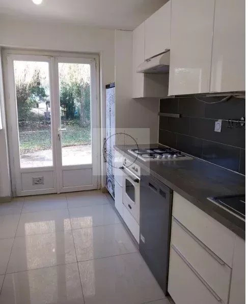 maison 83 m² Savigny-le-Temple — photo 3