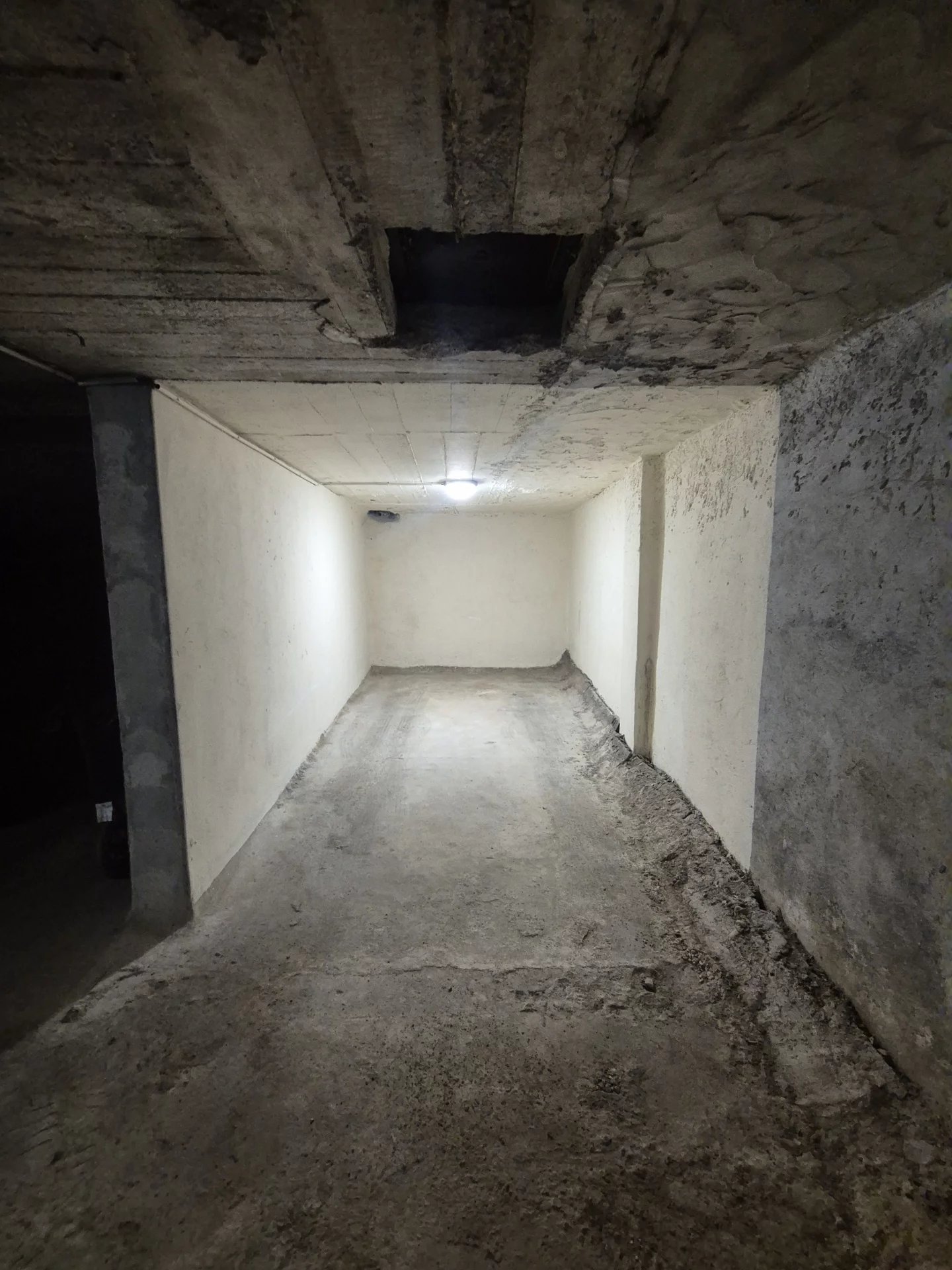 PARKING - RUE BOTTERO