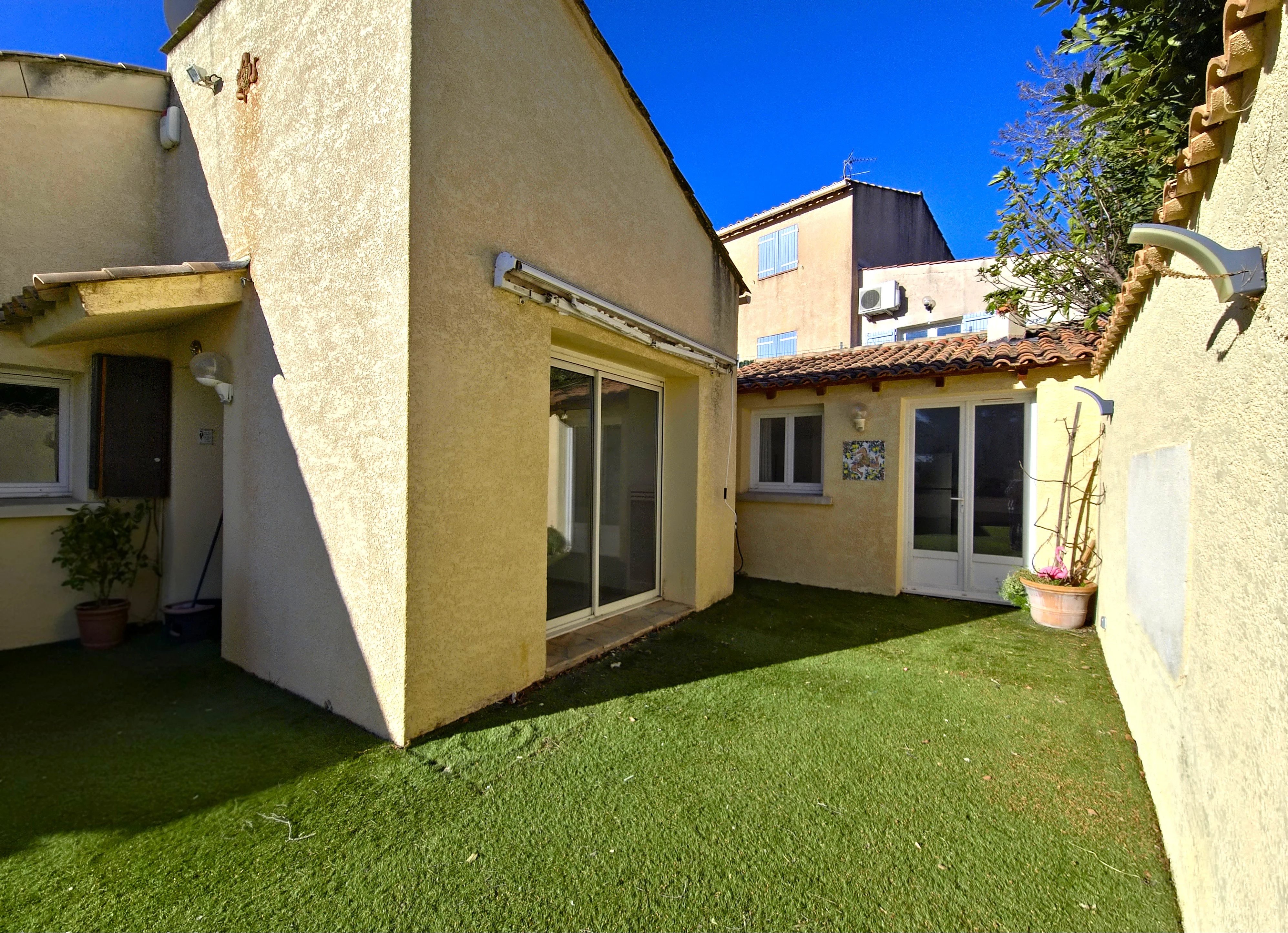 Agence immobilière de 