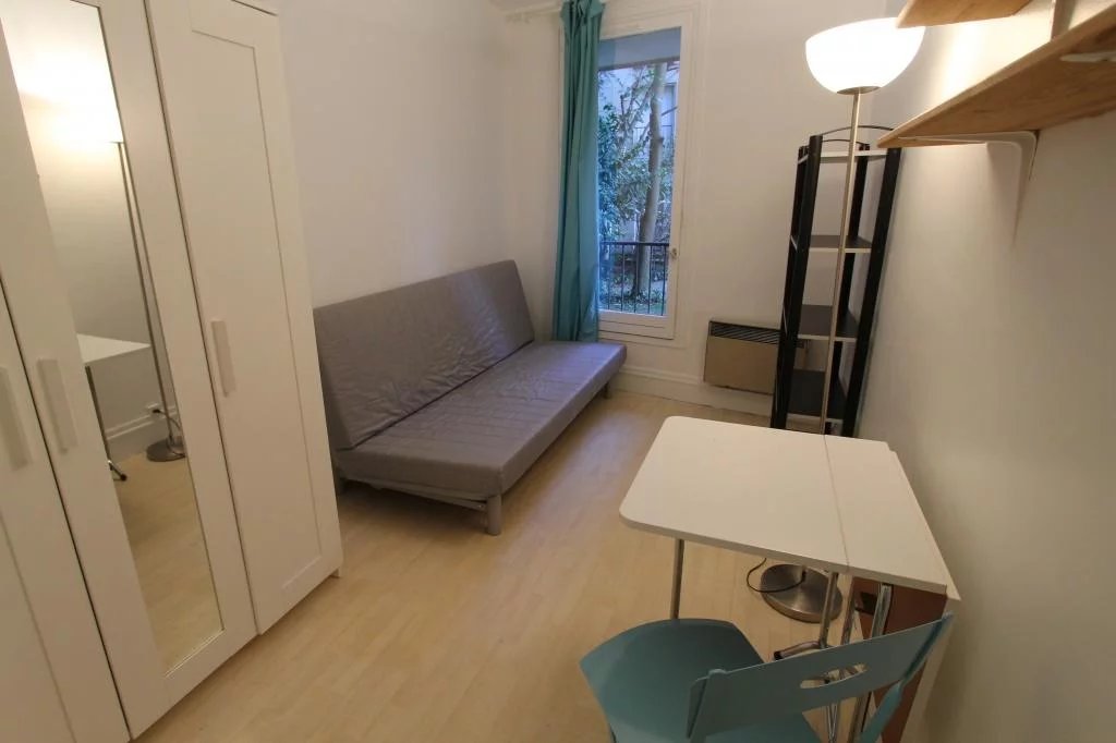 Studio MEUBLE - RUE SAINT GUILLAUME