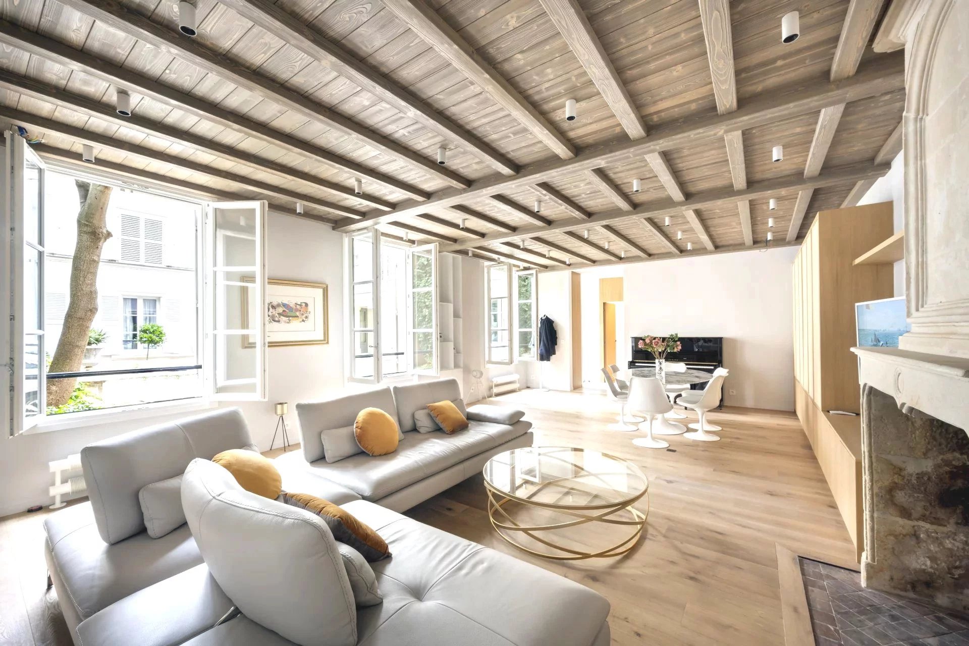 À Vendre - Maison de ville-  4 chambres - Voie Privée - Rue du Bac.