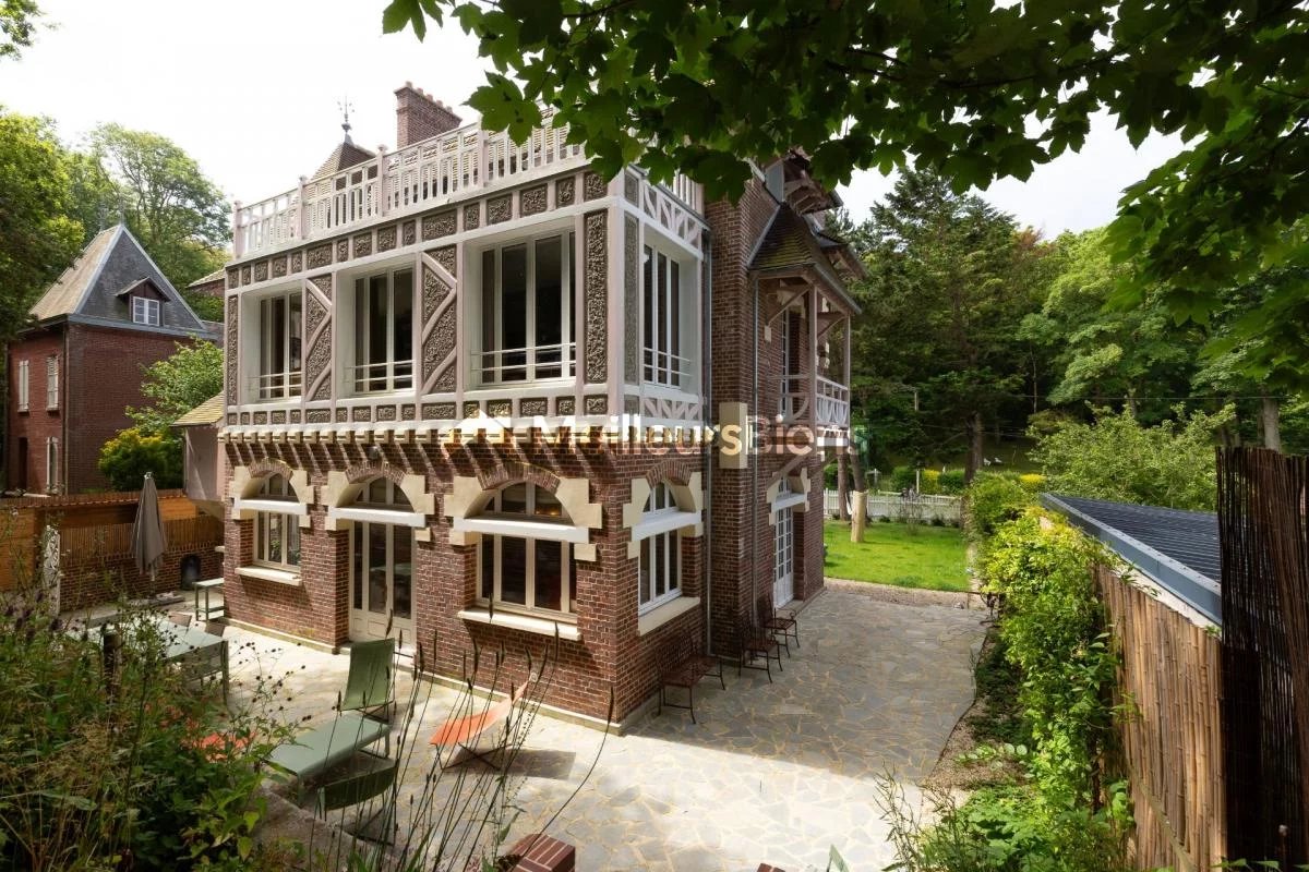 Exceptionnelle villa Belle-Epoque en baie de Somme , à 150 mètres de la mer