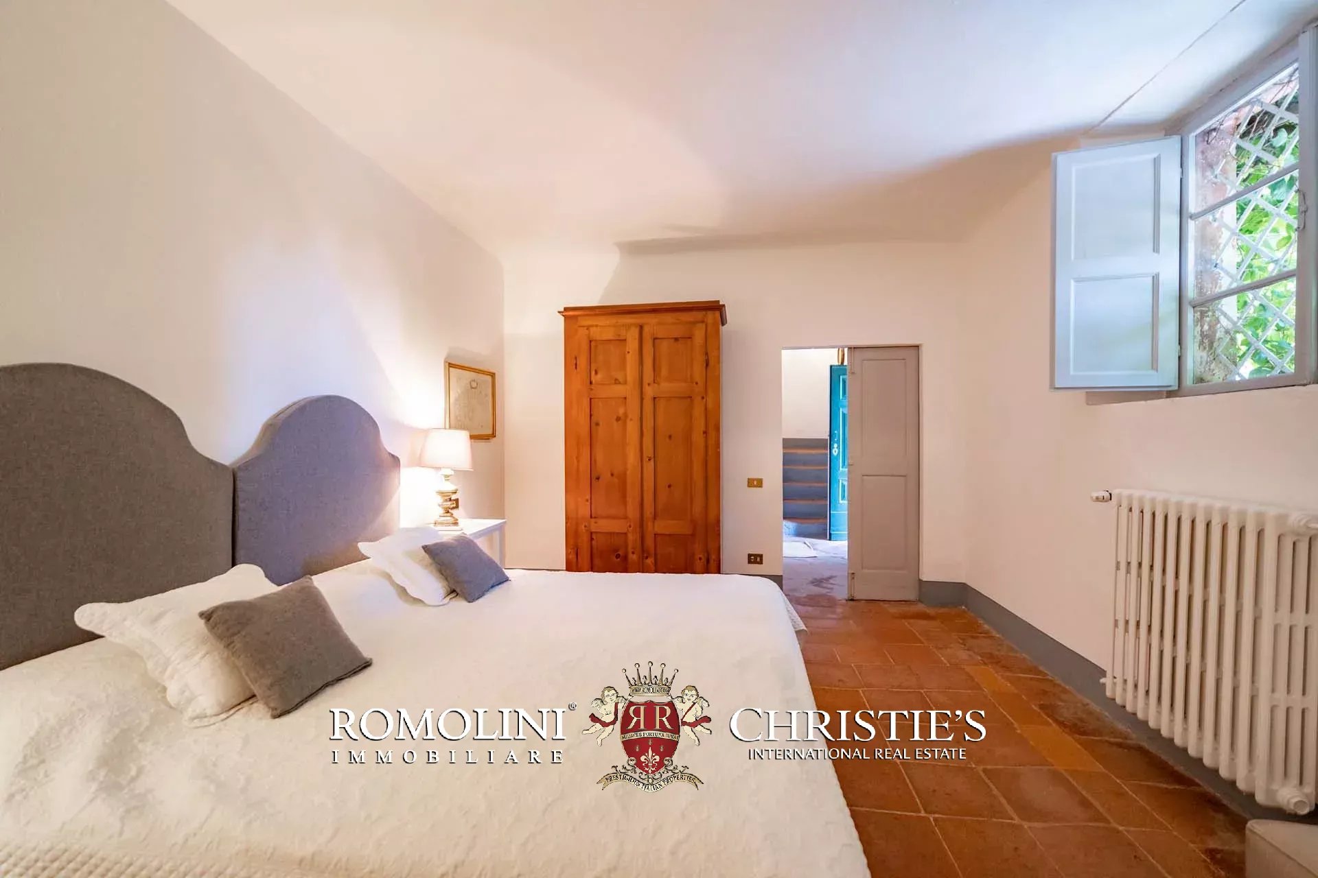 15 Bedroom Villa/Townhouse's Image 54