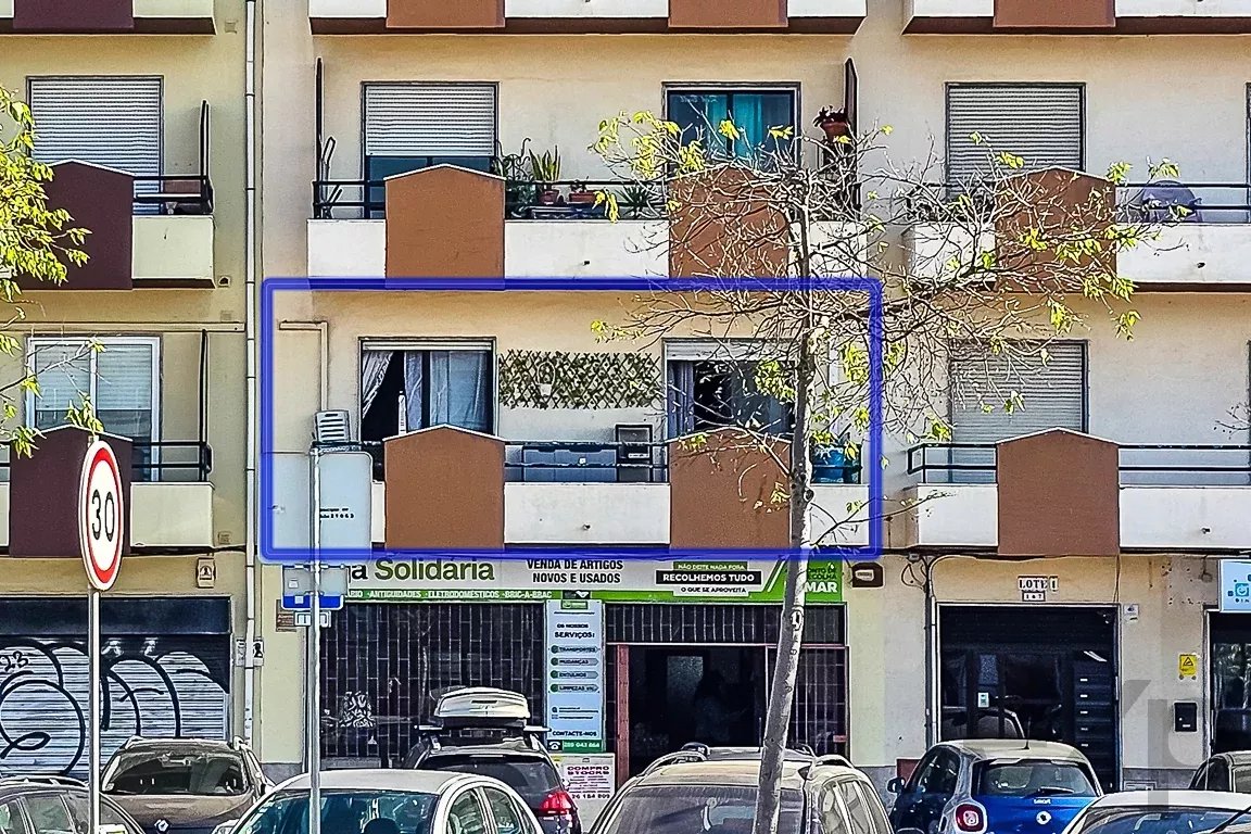 2-Bedroom Apartment in Olhão with Balcony and Covered Terrace | Excellent Location 86879591 image 2