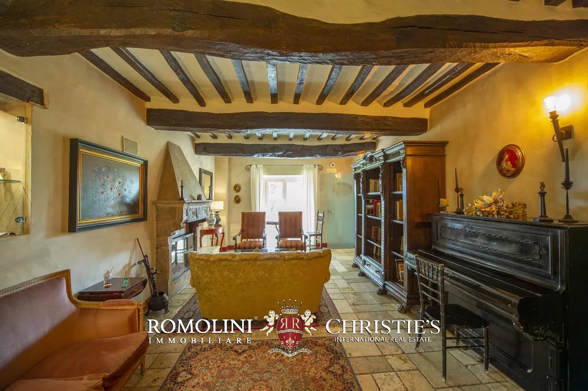 12 Bedroom Villa/Townhouse's Image 32