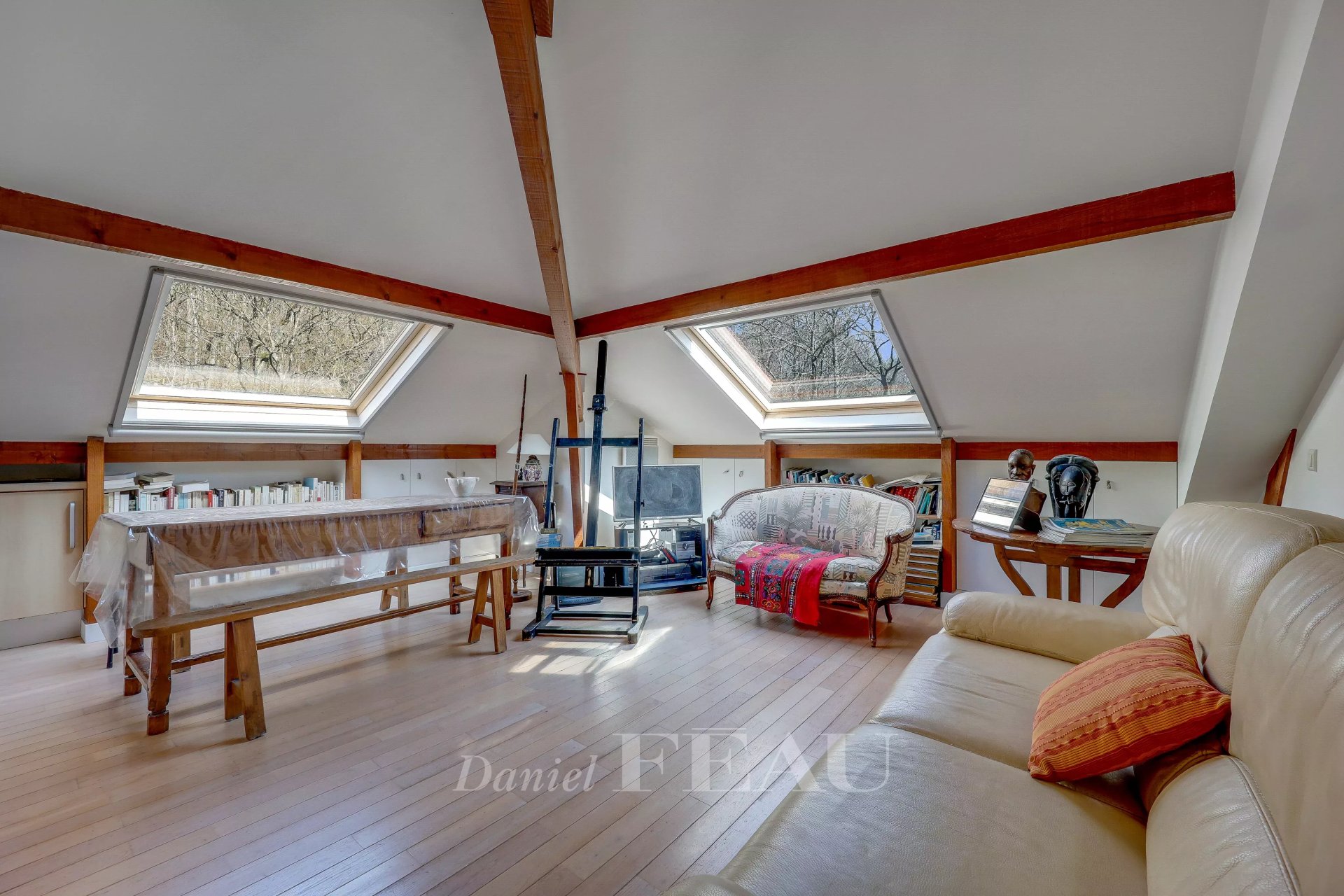 6 Bedroom Apartment/Flat's Image 11