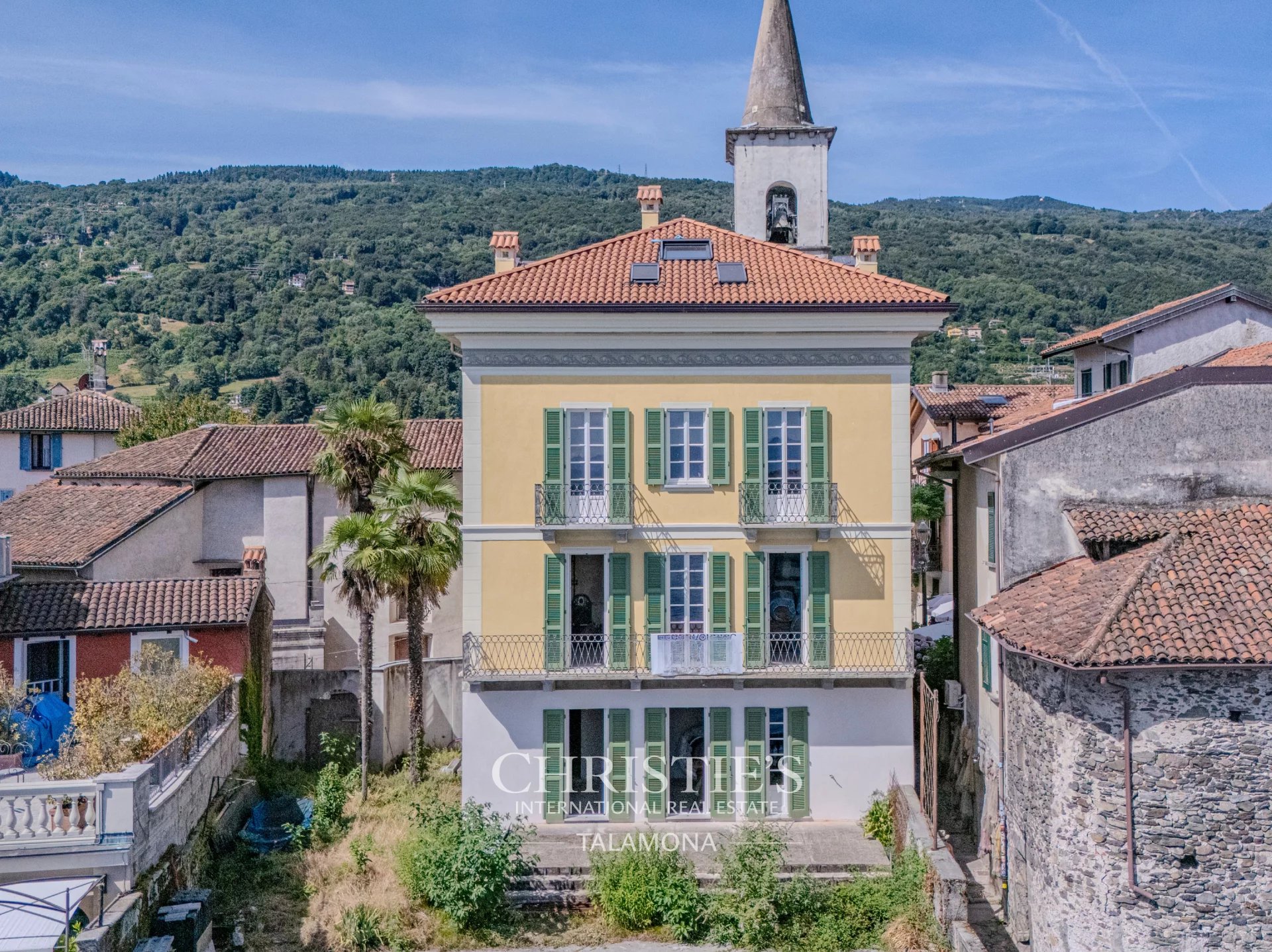 7 Bedroom Villa/Townhouse's Image 8