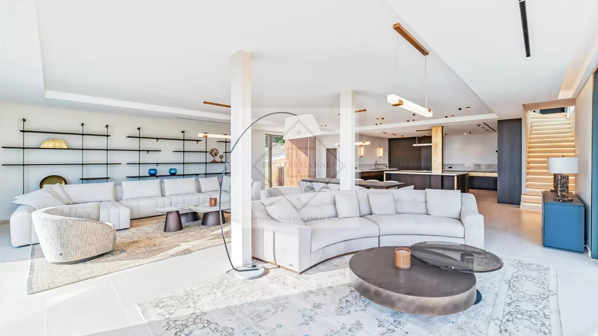 SUPER CANNES — EXCEPTIONAL BRAND-NEW CONTEMPORARY VILLA WITH PANORAMIC SEA VIEWS — photo 33