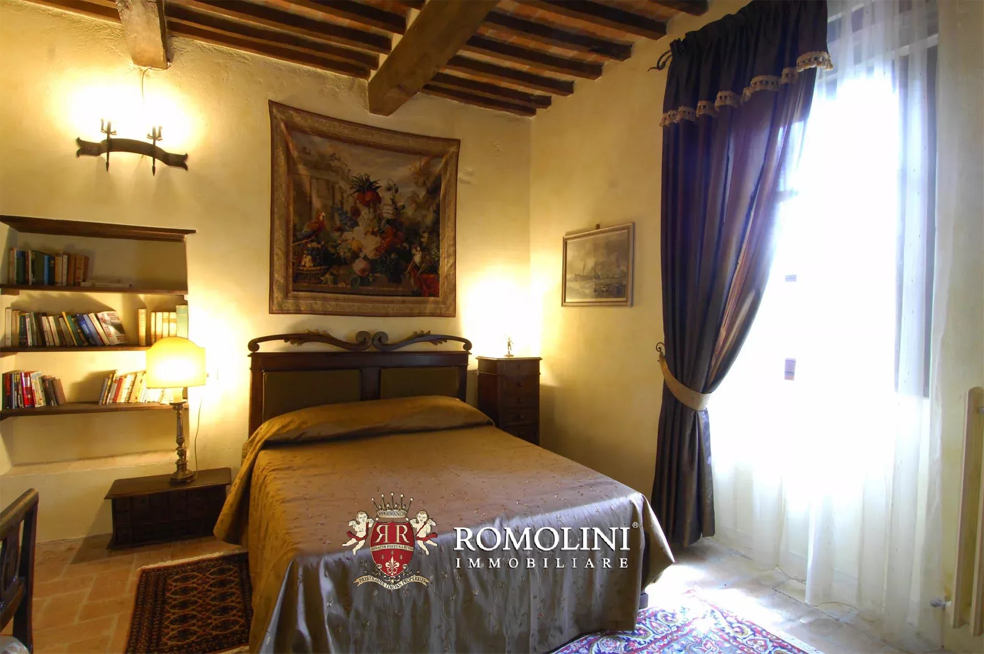 18 Bedroom Villa/Townhouse's Image 49