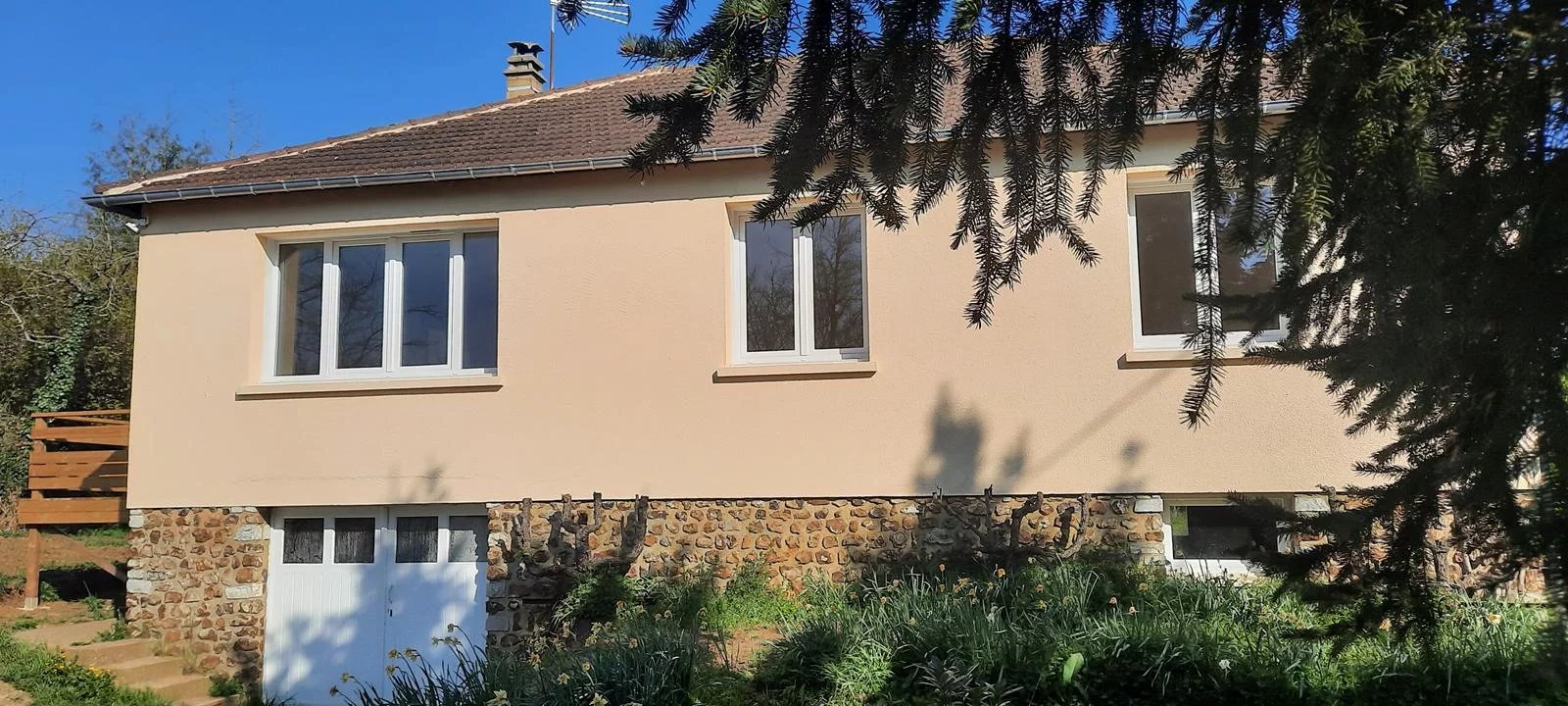 Agence immobilière de AGENCE DE LA BARRE EN OUCHE