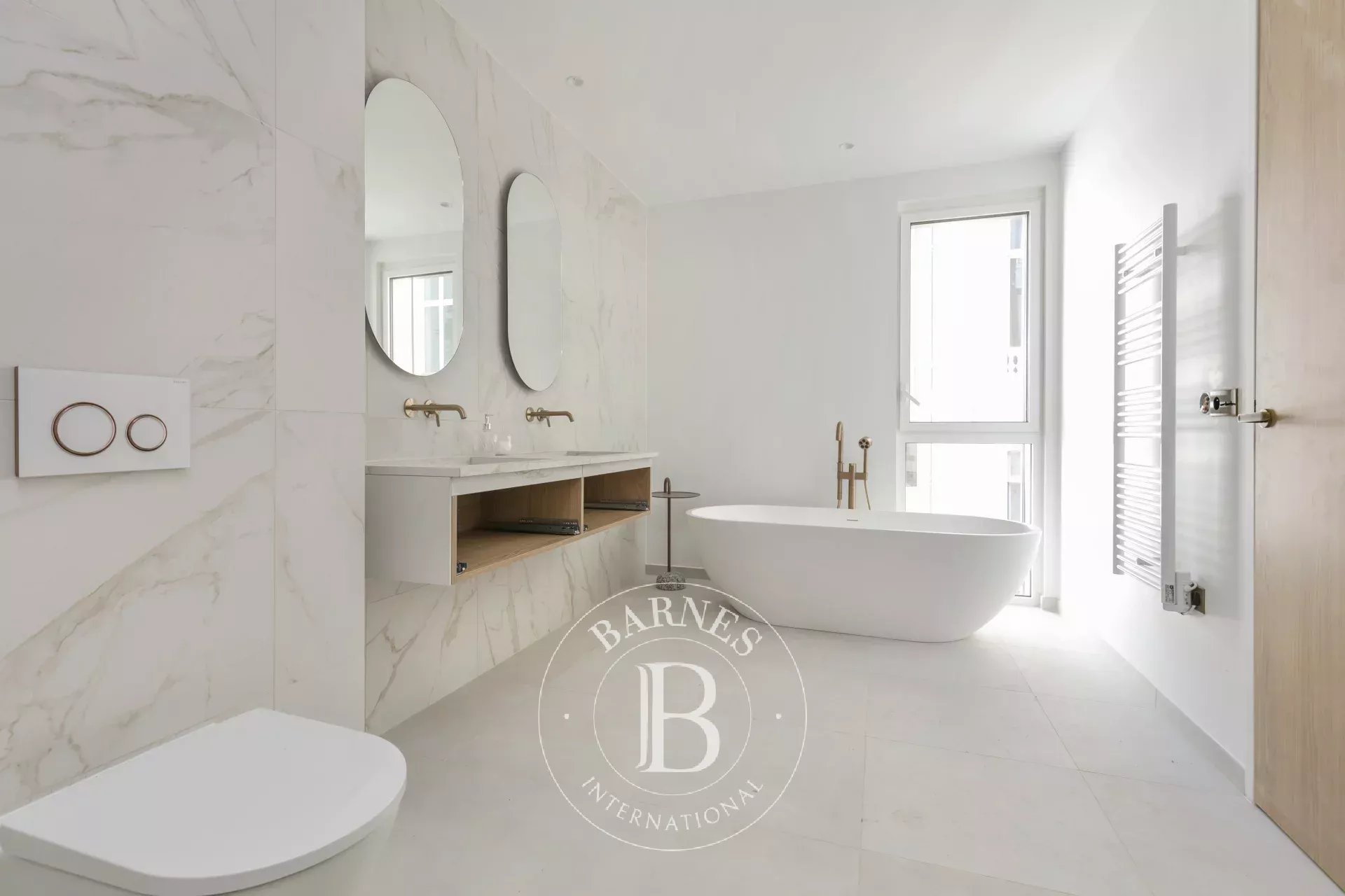 Daire Paris 8ème - picture 9