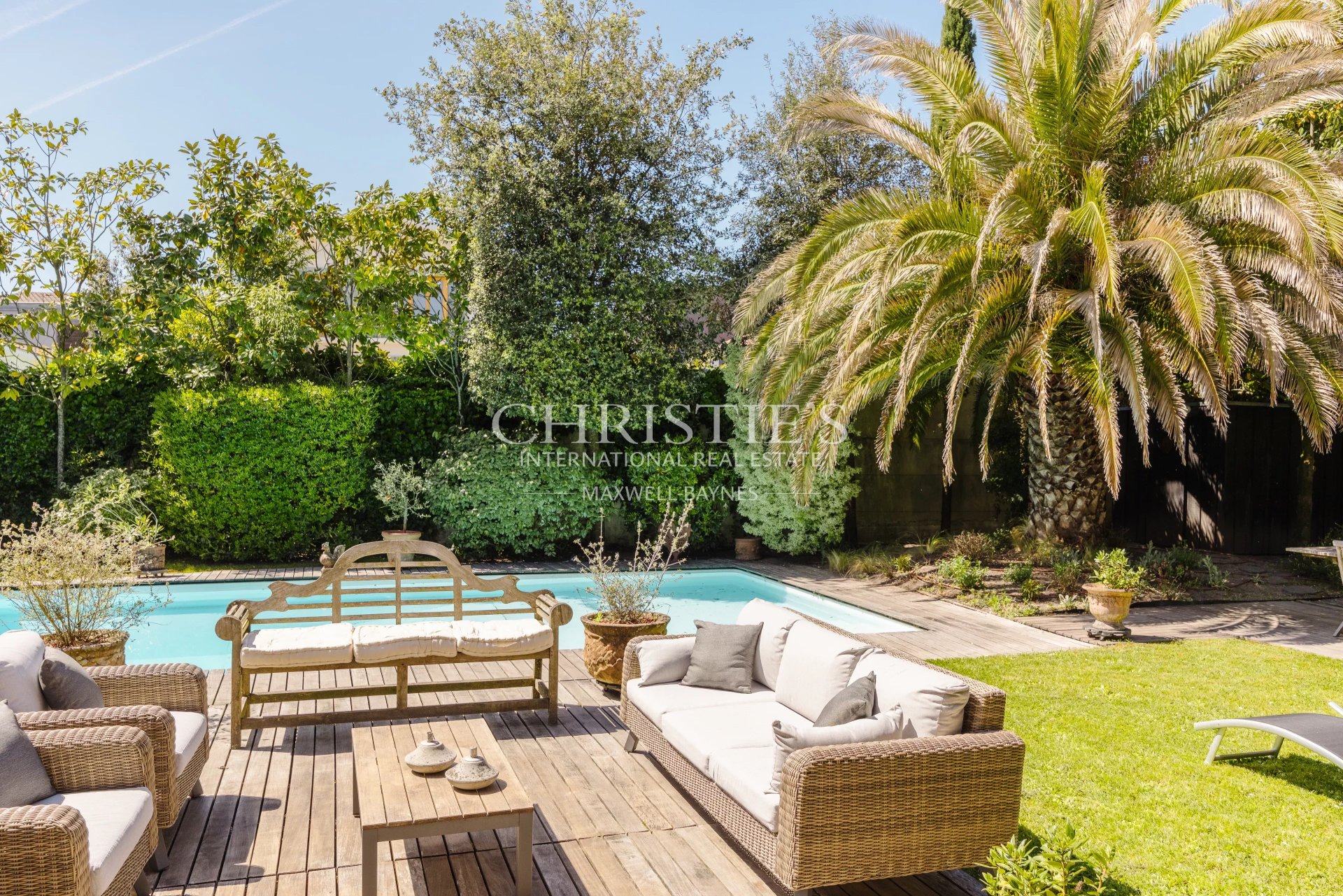 5 Bedroom Villa/Townhouse's Image 23