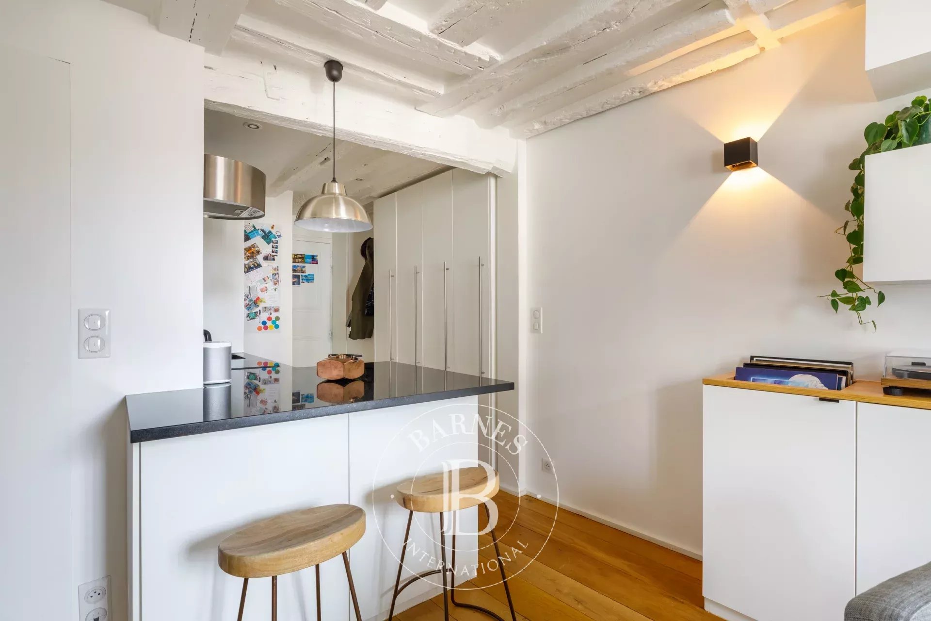 Daire Paris 2ème - picture 13