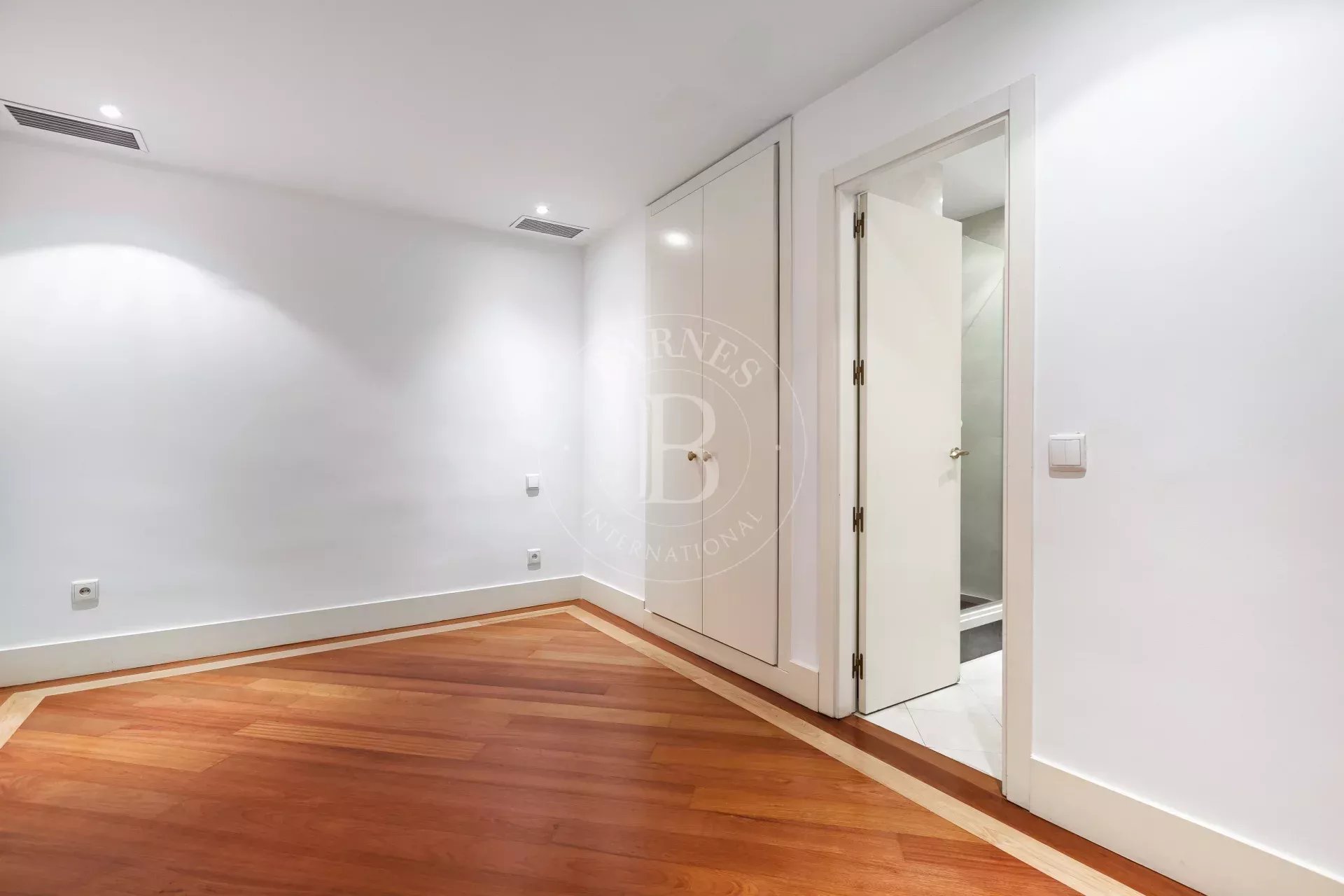 Daire Madrid - picture 22