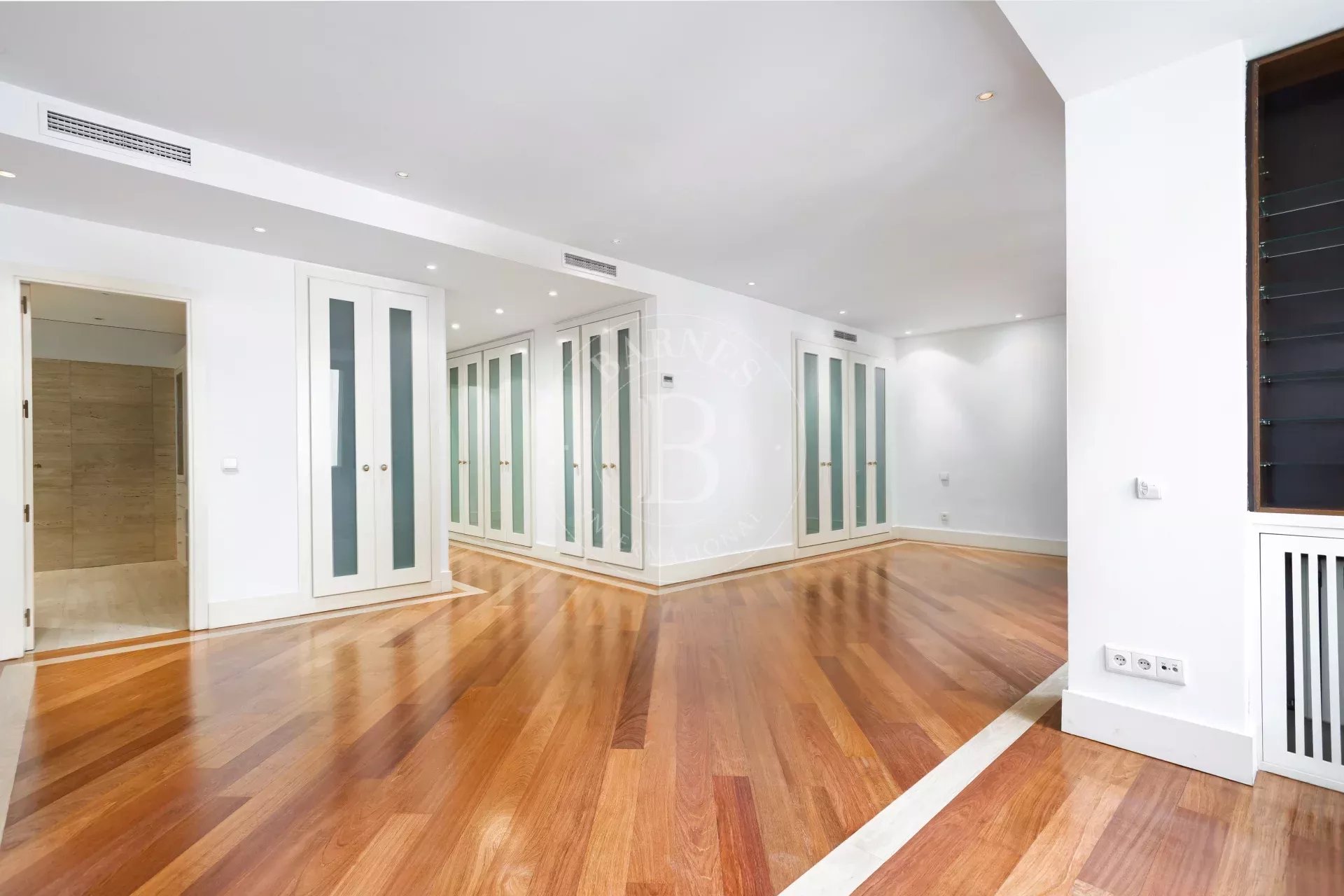 Daire Madrid - picture 17