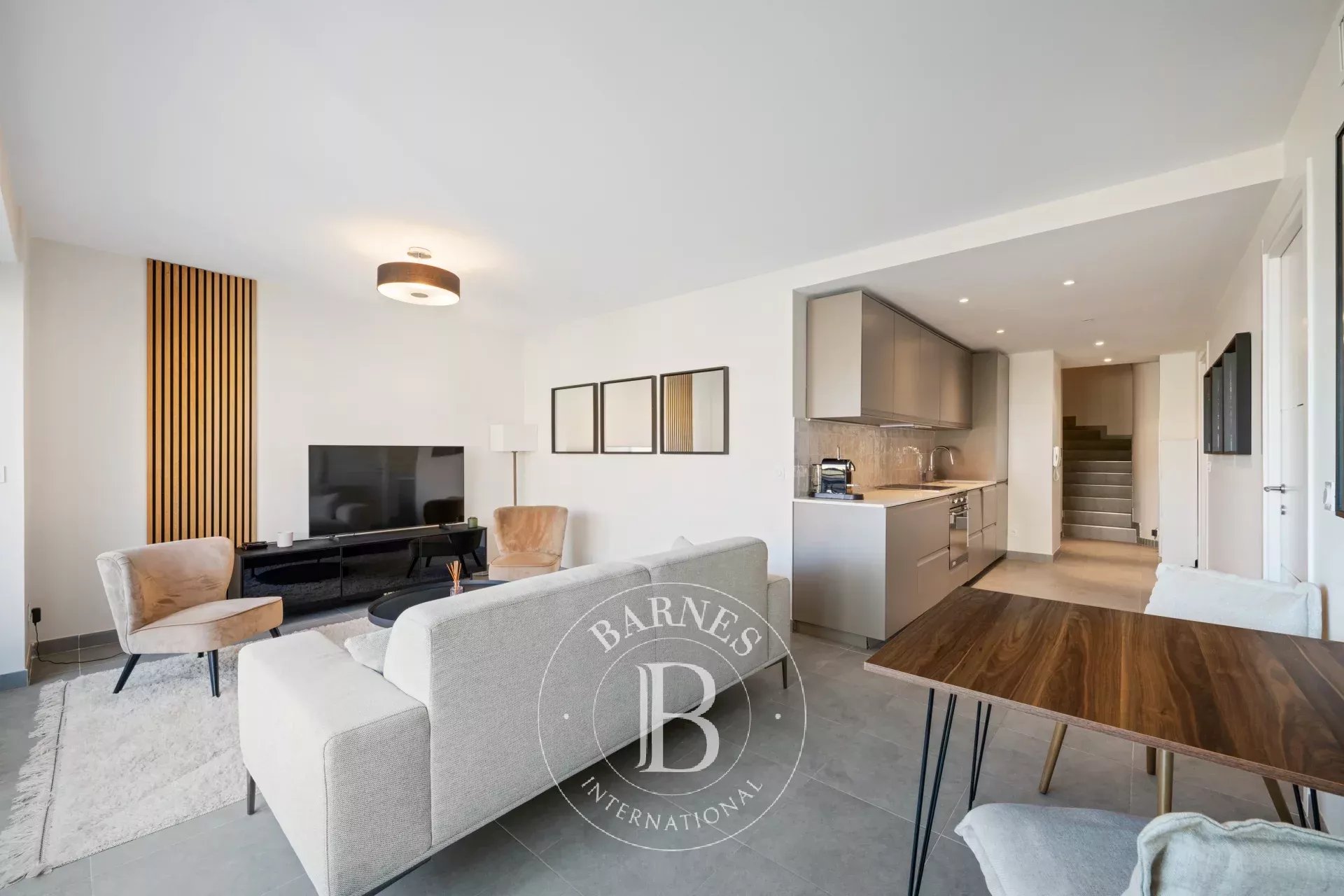 Daire Beausoleil - picture 9