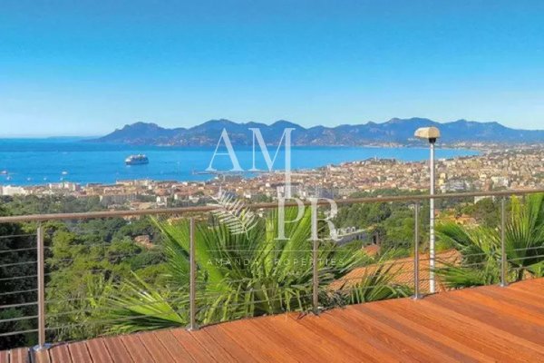 Luxury Designer Villa in Cannes with 180° Sea Views for Sale — photo 3