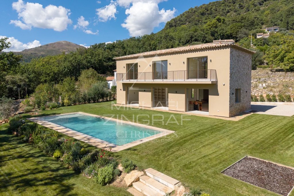 Villa for sale in Vence — Close to Saint-Paul-de-Vence – Stunning Modern Provençal New Property
