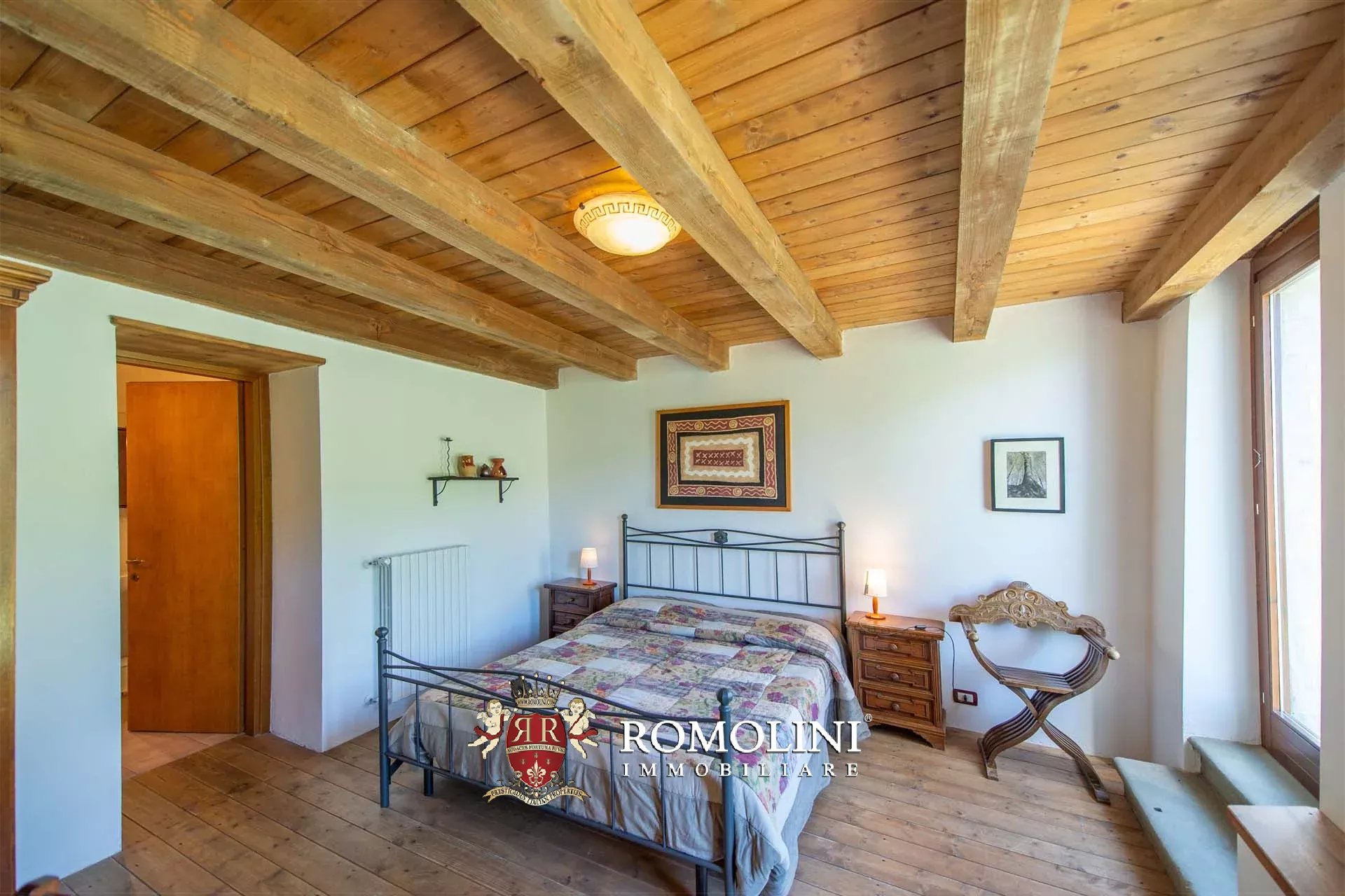 10 Bedroom Villa/Townhouse's Image 33