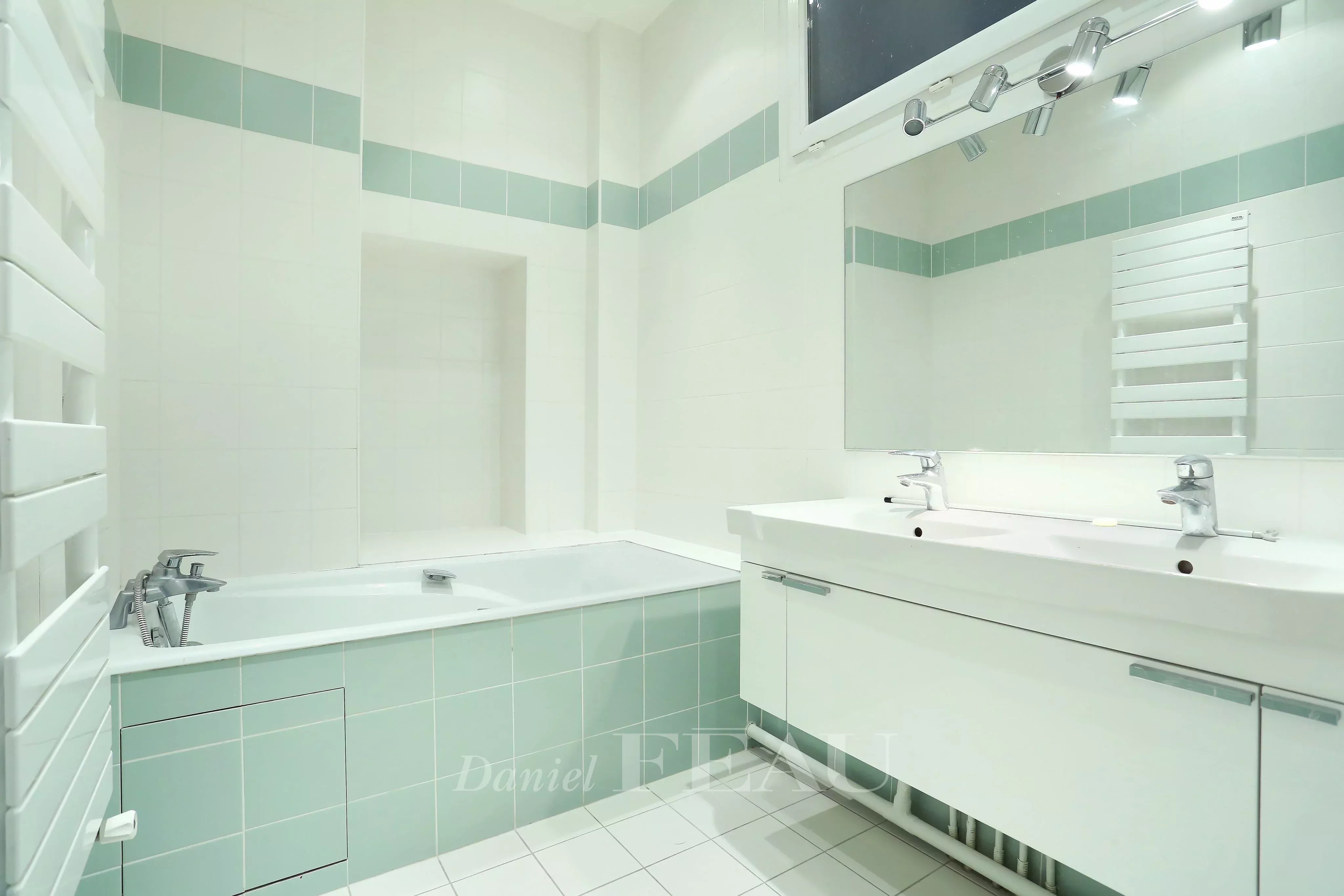 Location Appartement Paris 16ème