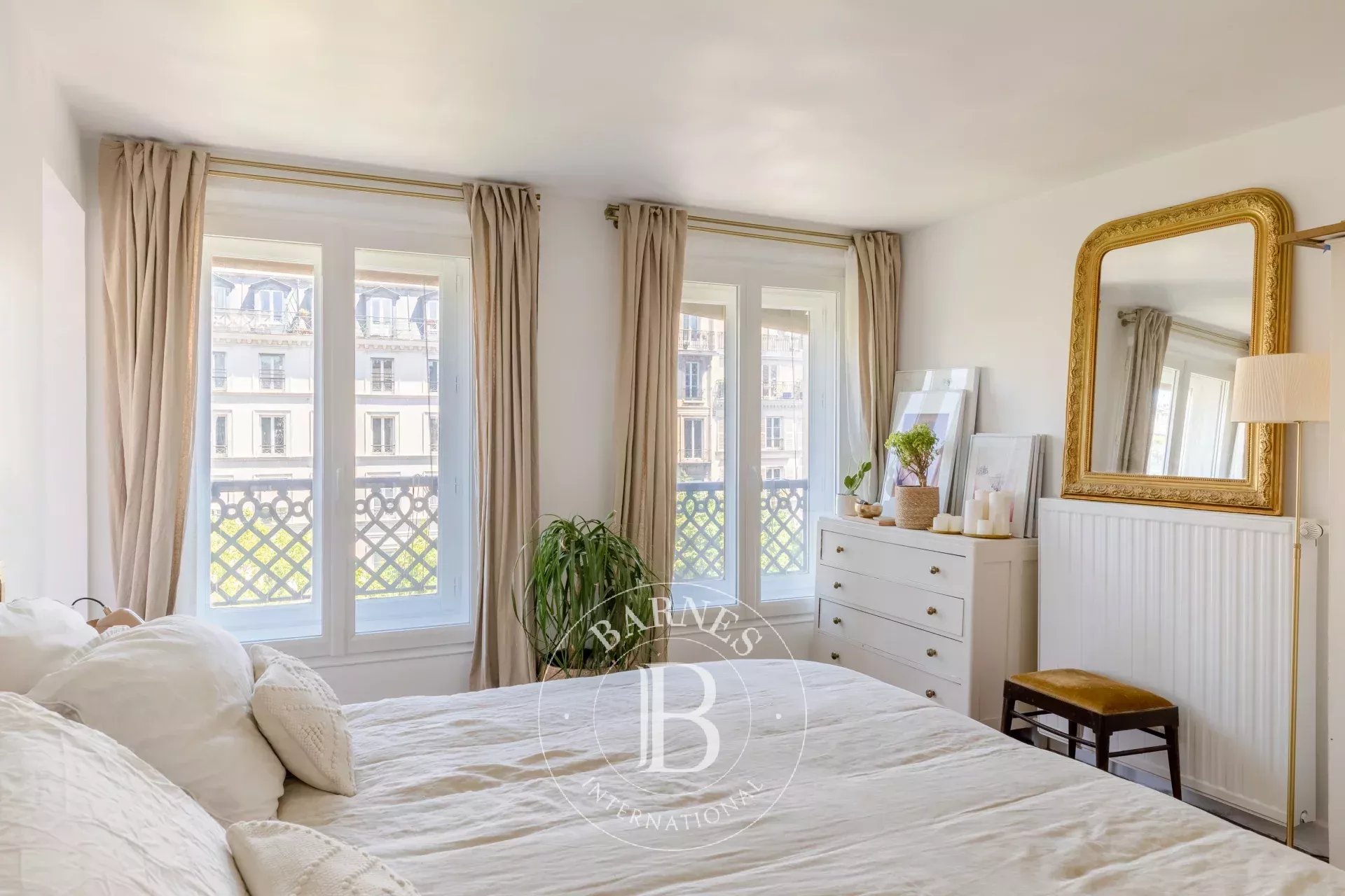 Daire Paris 3ème - picture 16