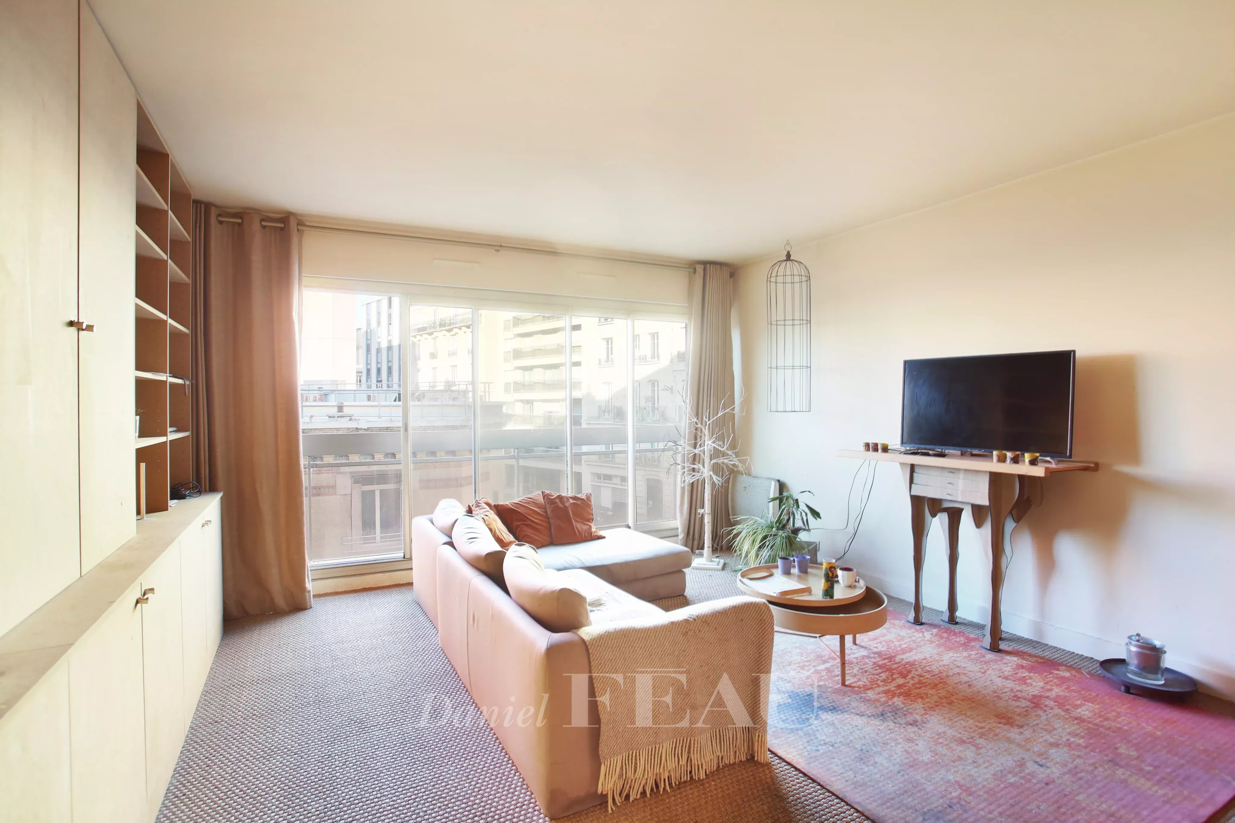 Sale Apartment Paris 15th